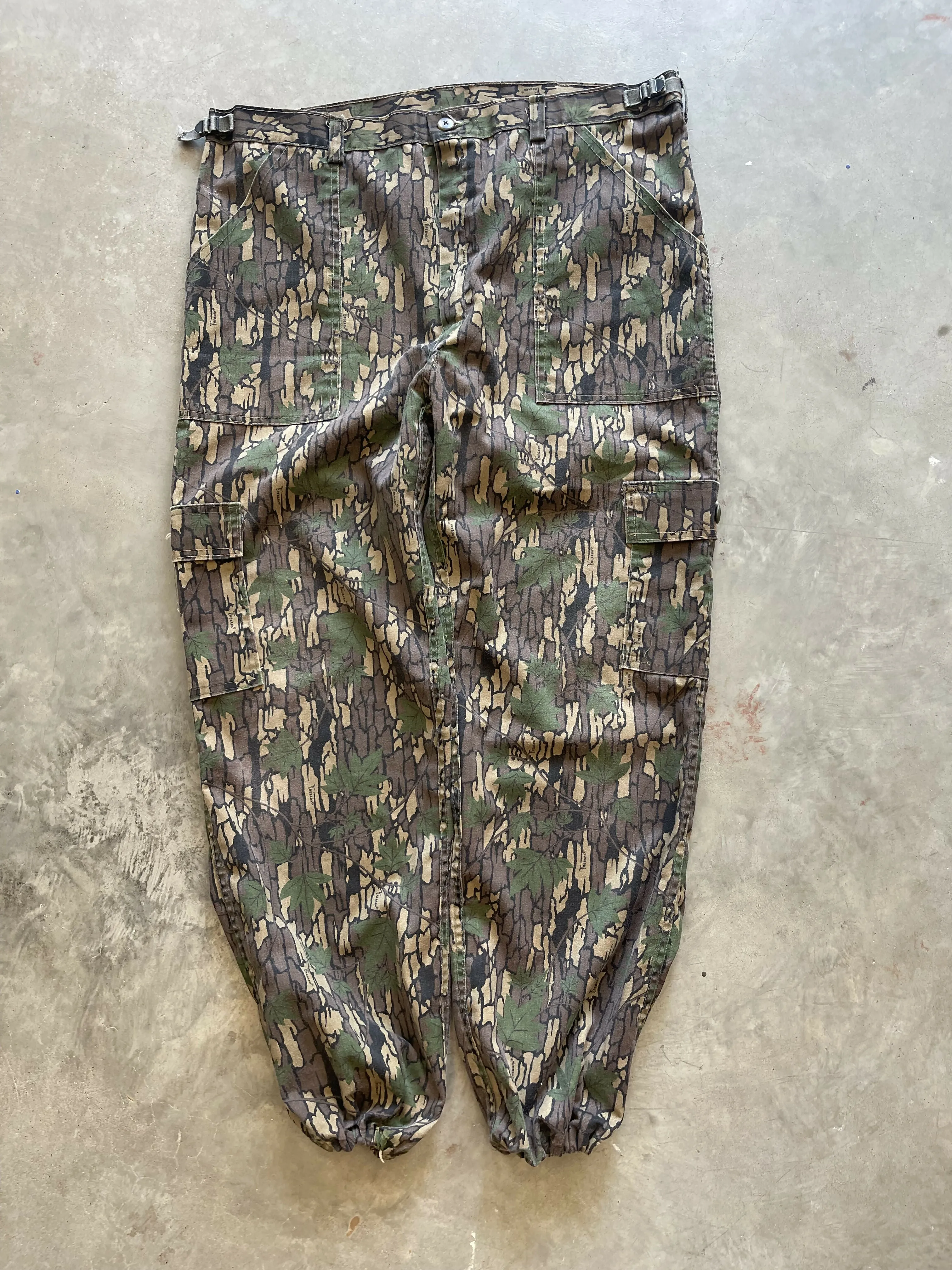 Vintage Trebark Camo Adjustable Waist Pants (XL) sold by Trebark