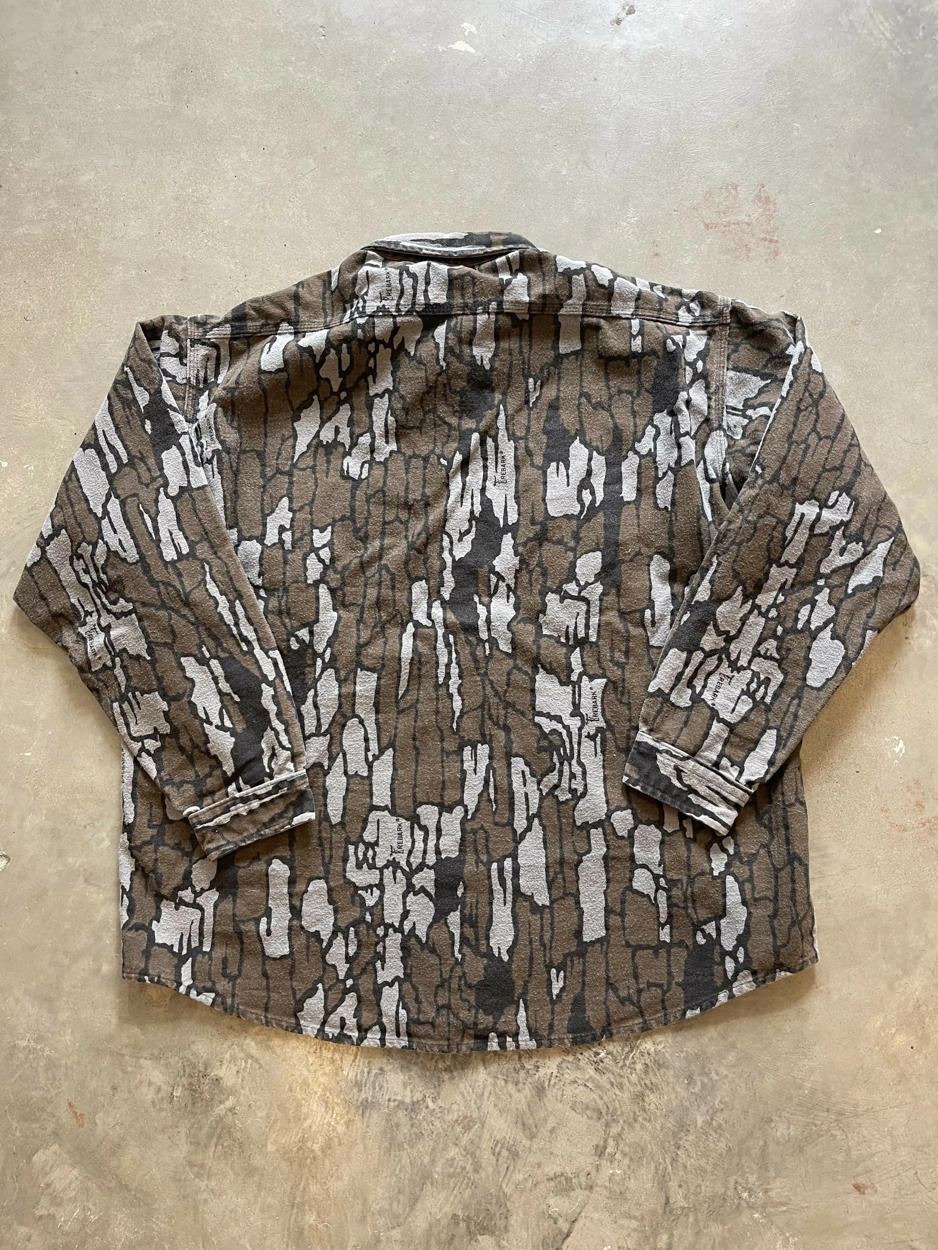 Vintage Trebark Camo Chamois Shirt (XL) sold by Trebark product image thumbnail 4