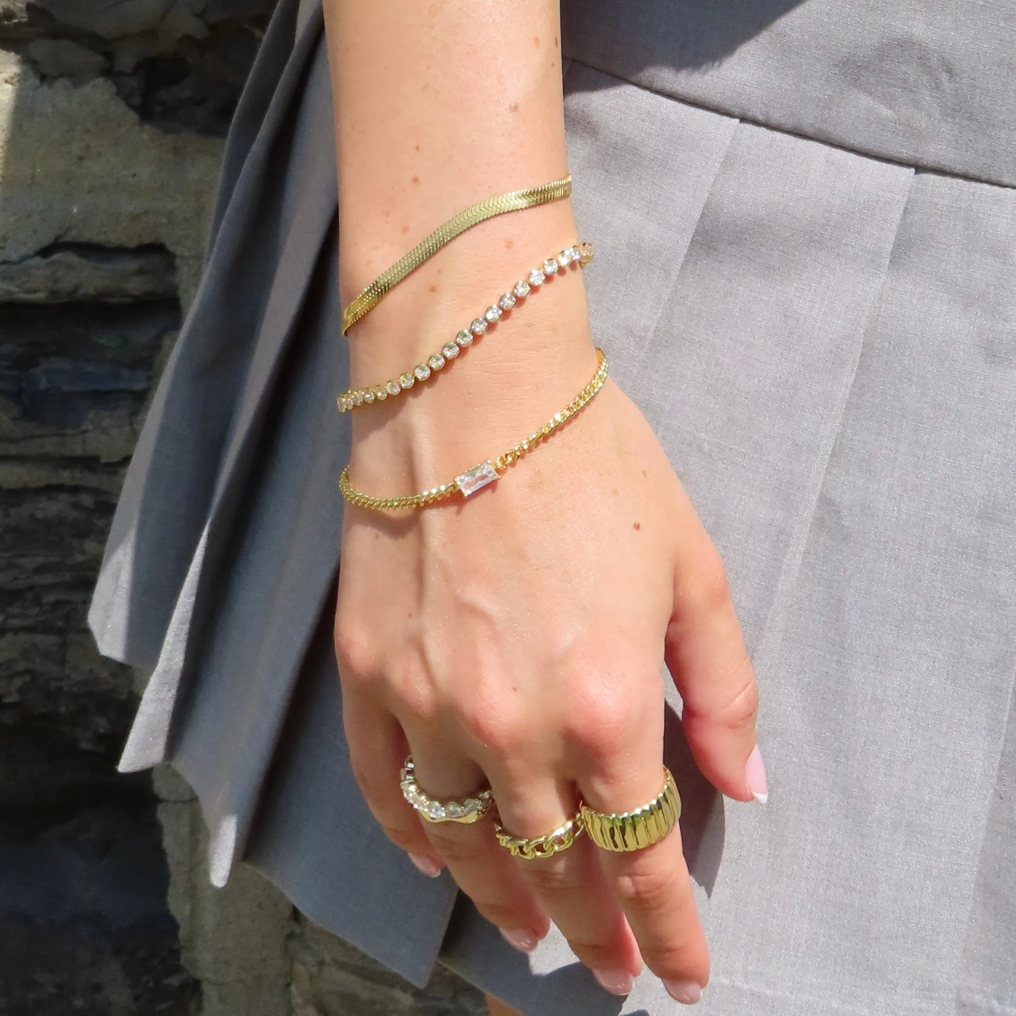 Gem Bar Bracelet sold by Evry Jewels product image thumbnail 3