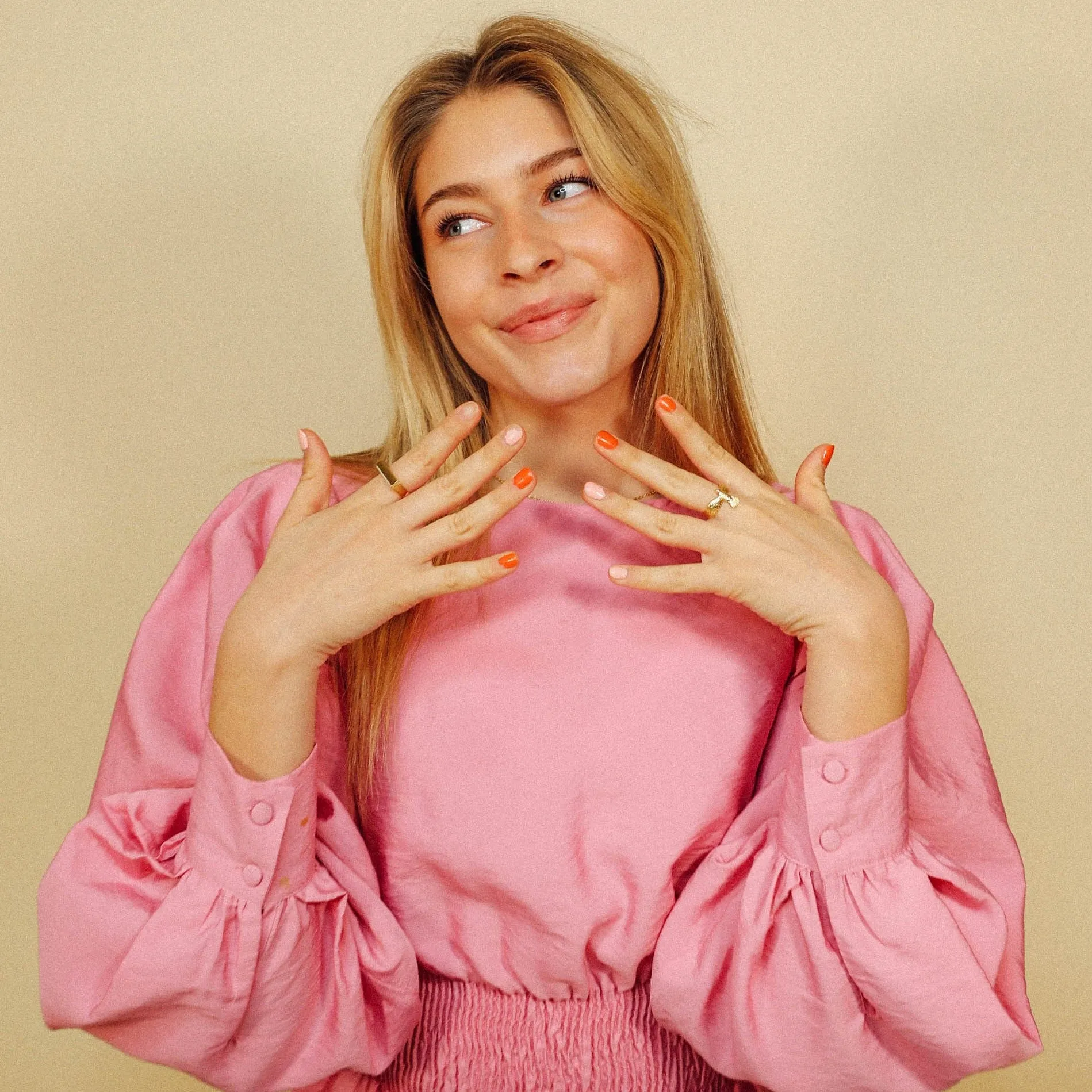 Frame Earrings sold by Evry Jewels product image thumbnail 4