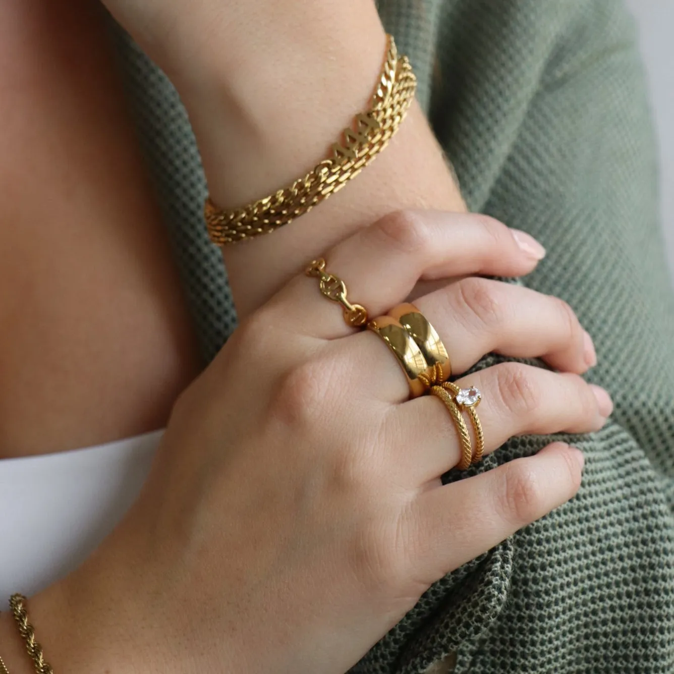 Dolce Ring sold by Evry Jewels product image thumbnail 2