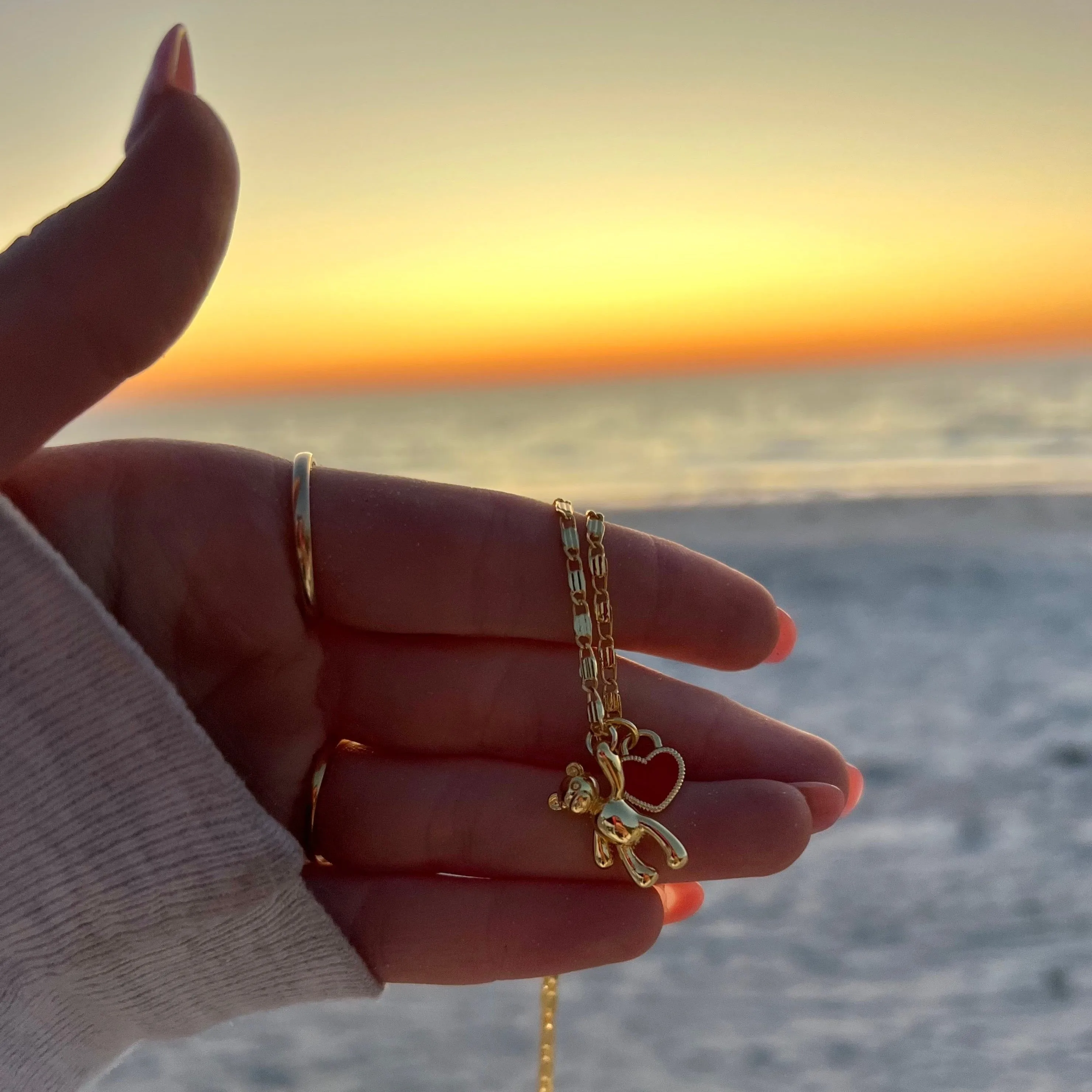 Heart & Hug Necklace sold by Evry Jewels product image thumbnail 5