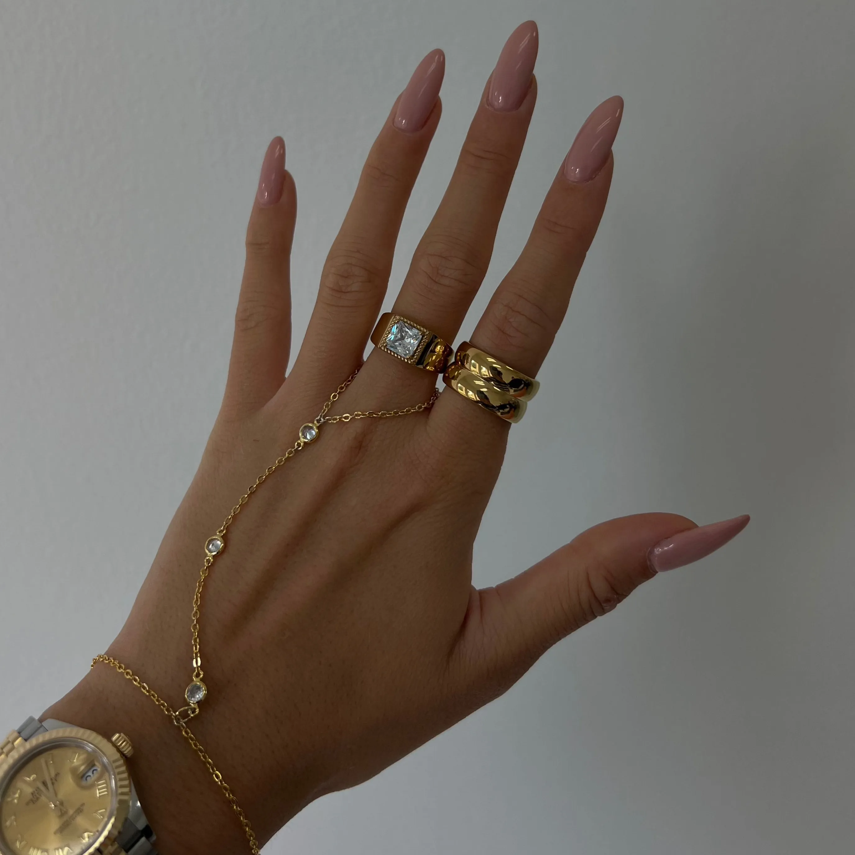 Duet Ring sold by Evry Jewels product image thumbnail 4