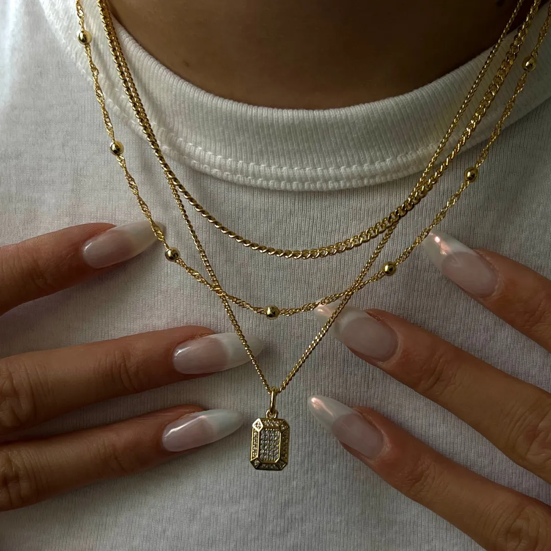 Tempted Necklace sold by Evry Jewels product image thumbnail 2