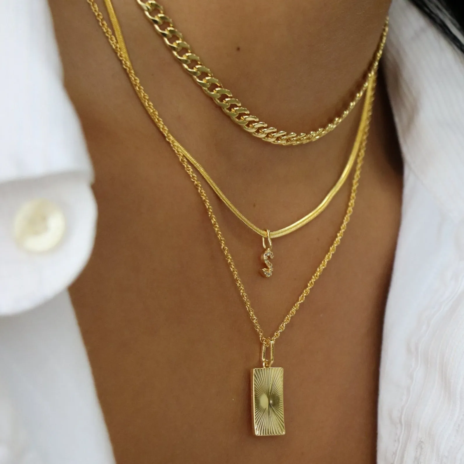 Florence Necklace sold by Evry Jewels product image thumbnail 3
