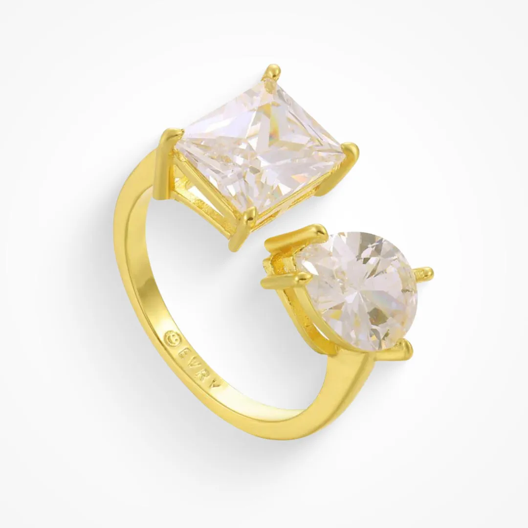 Cocktail Ring sold by Evry Jewels