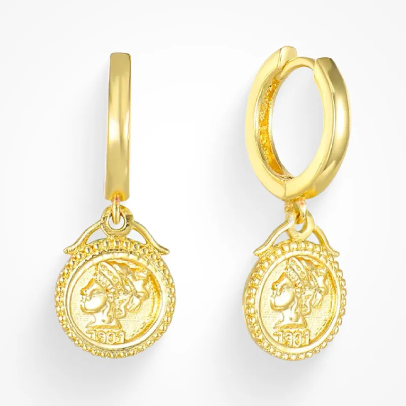 It's Vintage Earrings sold by Evry Jewels