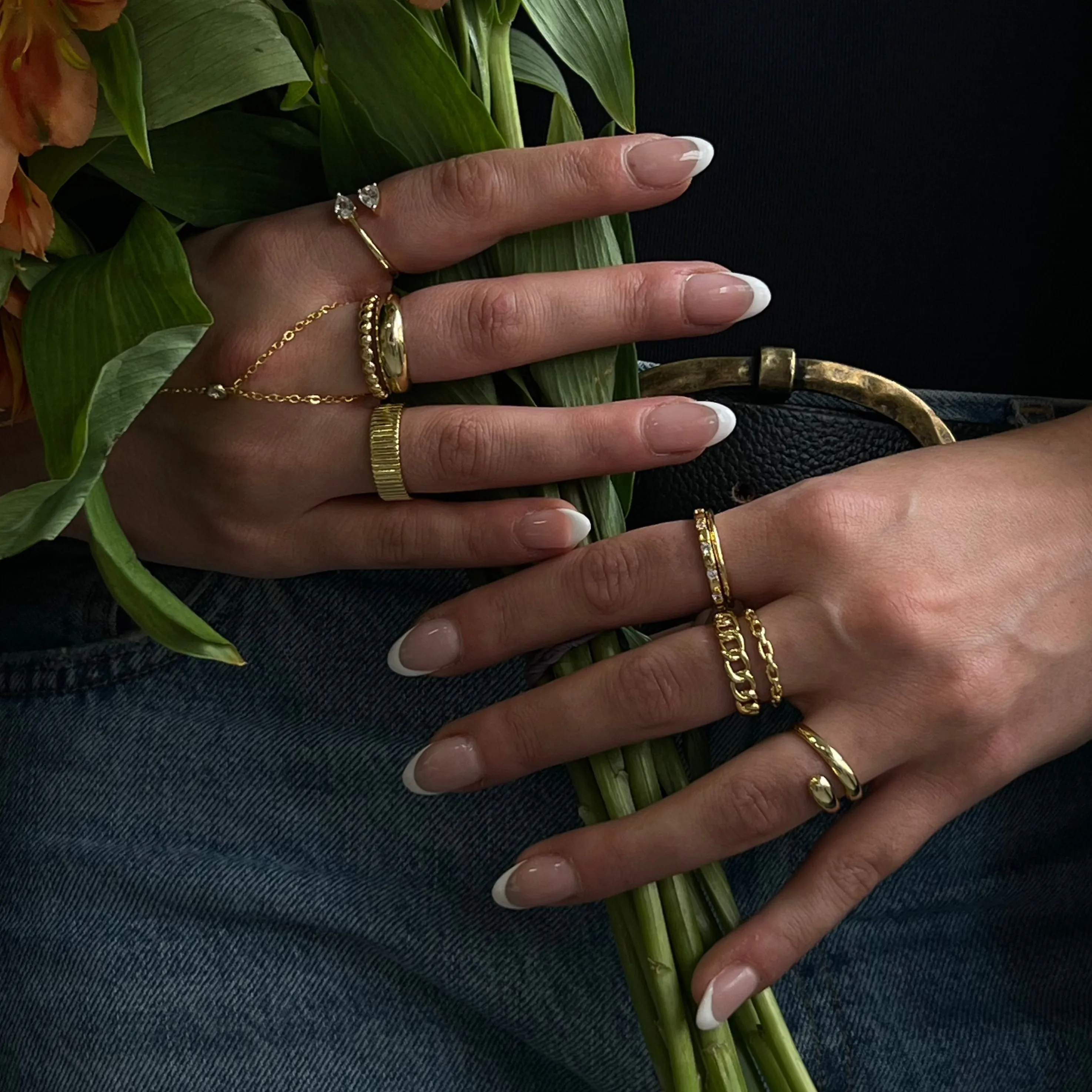 Two Sided Ring sold by Evry Jewels product image thumbnail 2
