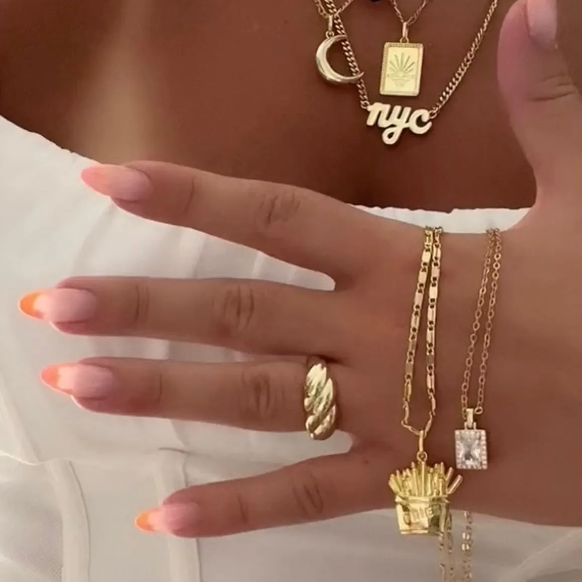 Sweetheart Necklace sold by Evry Jewels product image thumbnail 3