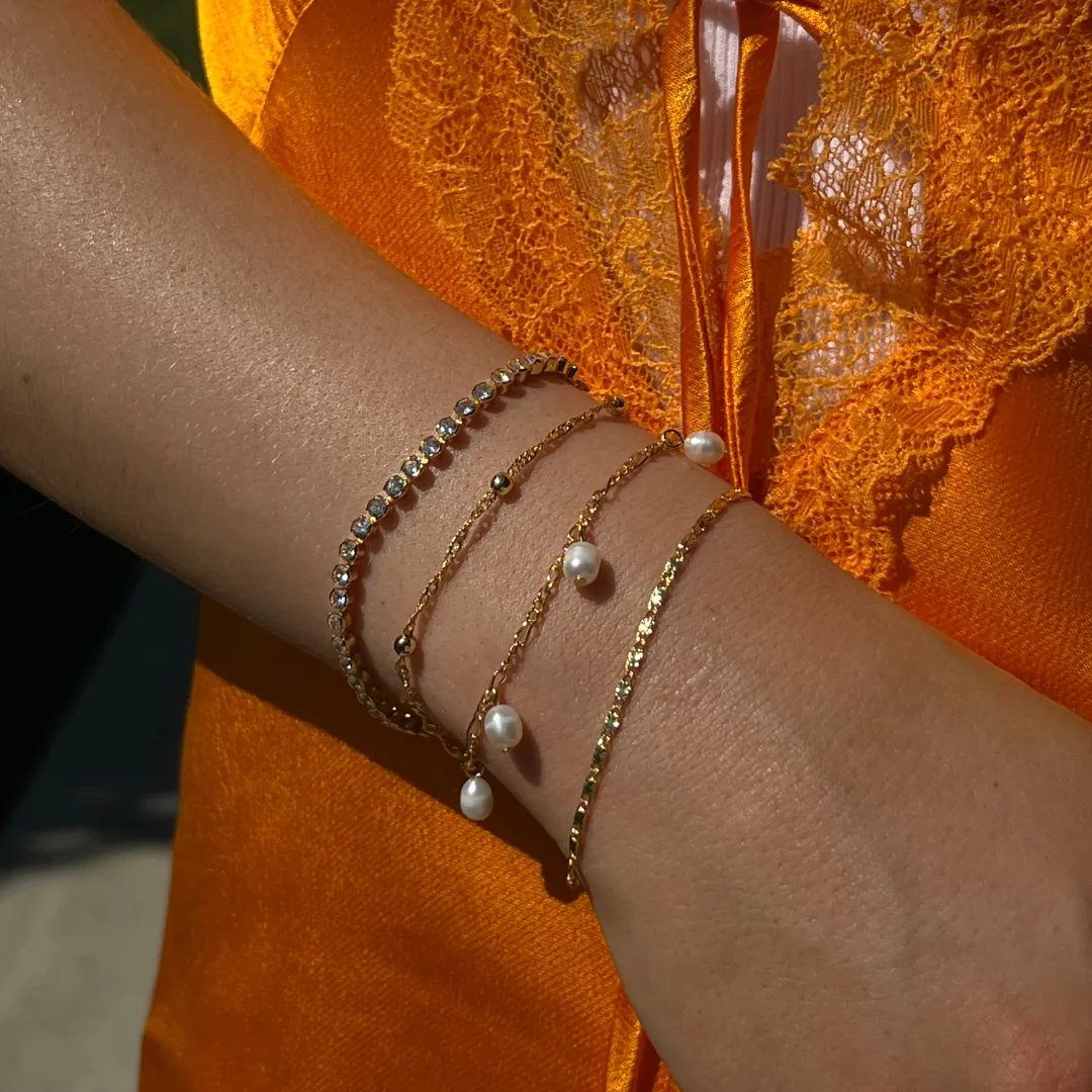 Rich Girl Tennis Bracelet sold by Evry Jewels product image thumbnail 5