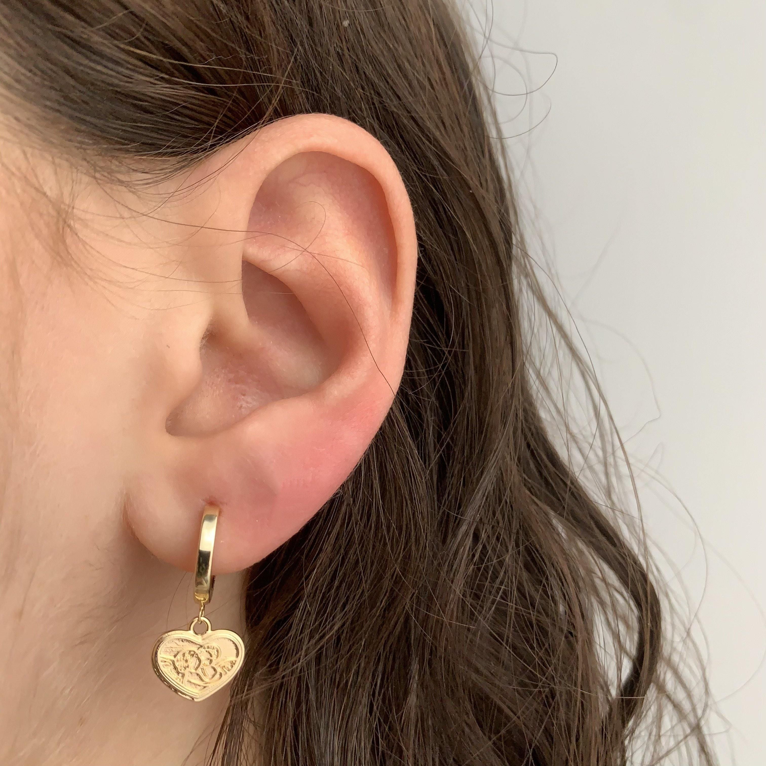 Heavenly Kiss Earrings sold by Evry Jewels product image thumbnail 3