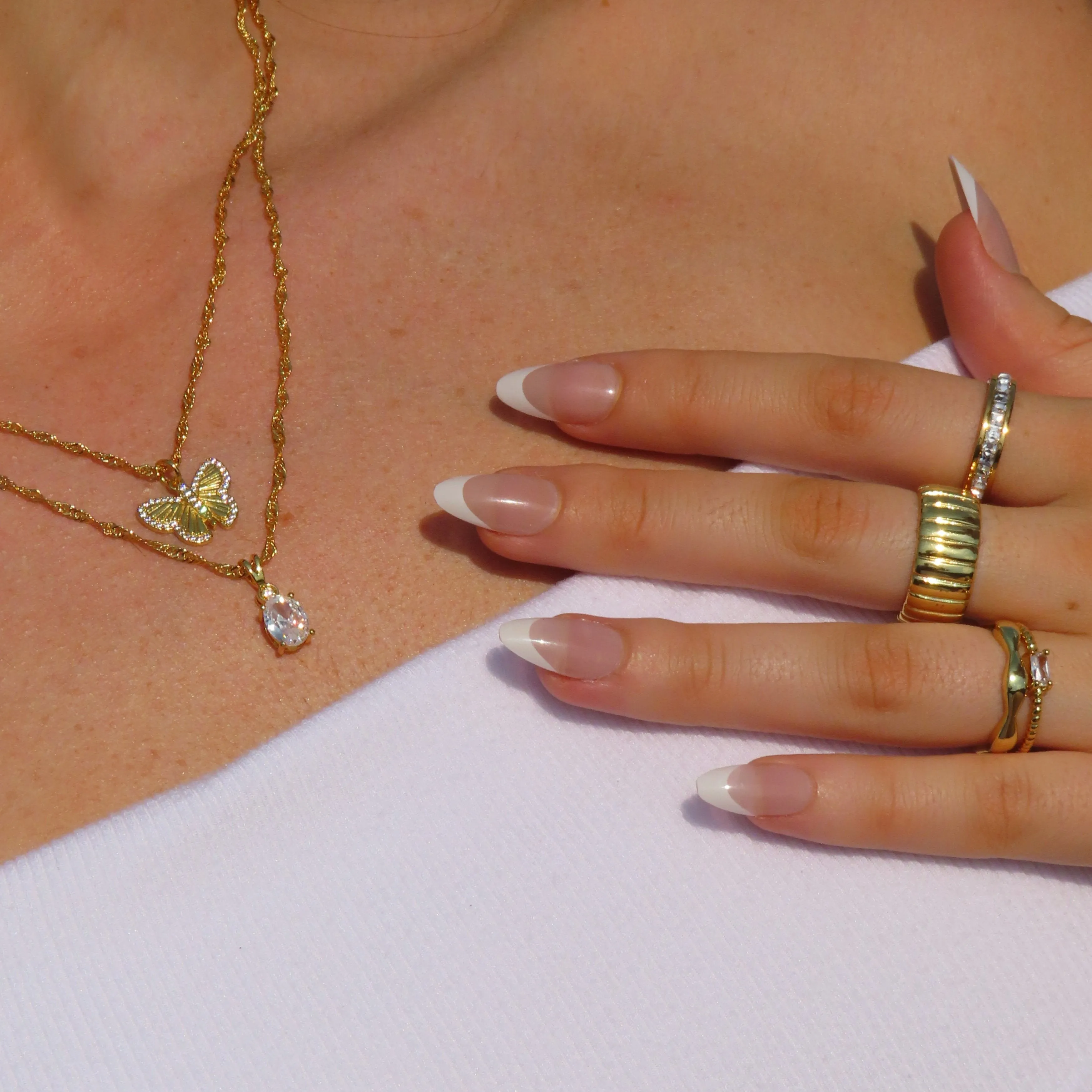 Duchess Ring sold by Evry Jewels product image thumbnail 4