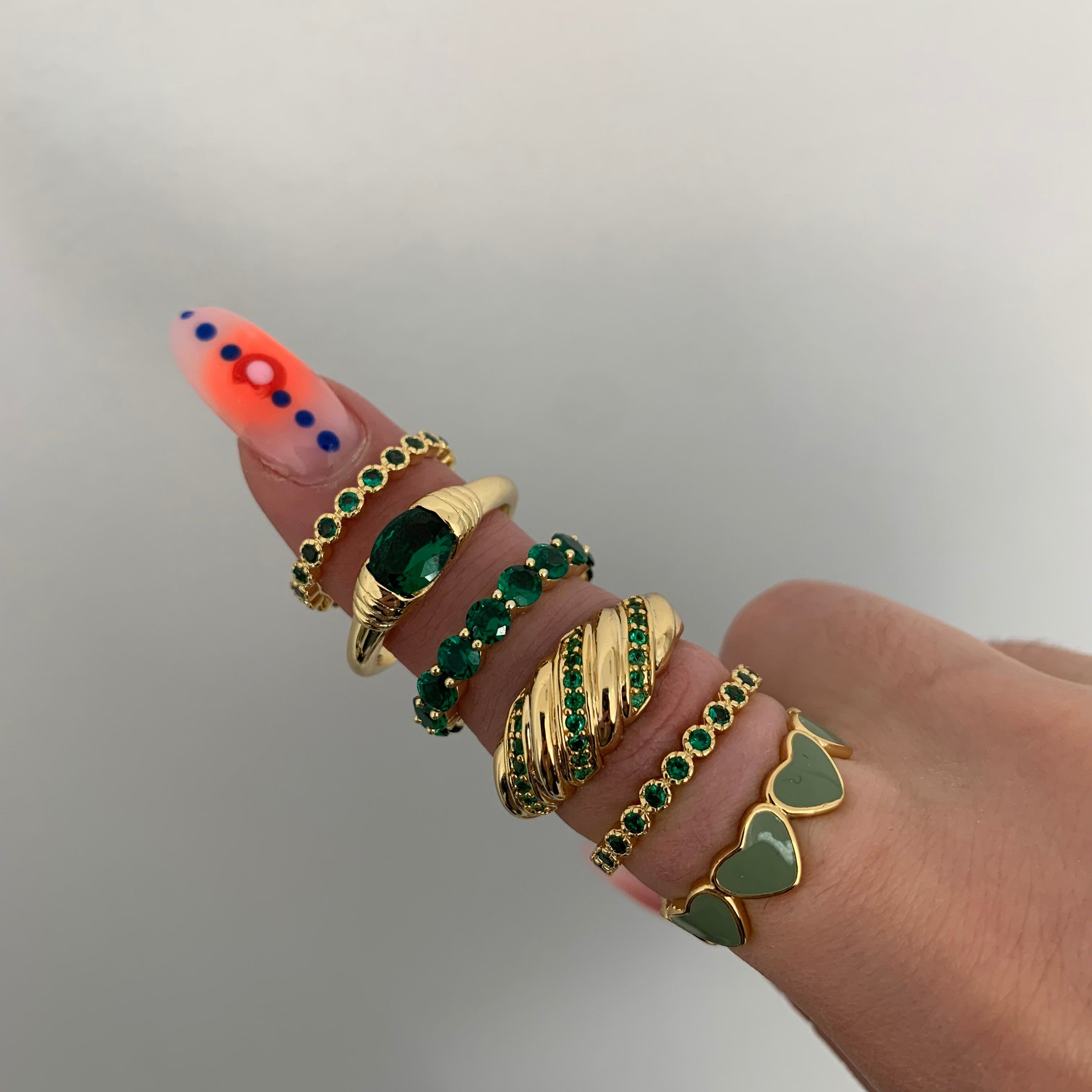 Vixen Ring sold by Evry Jewels product image thumbnail 2