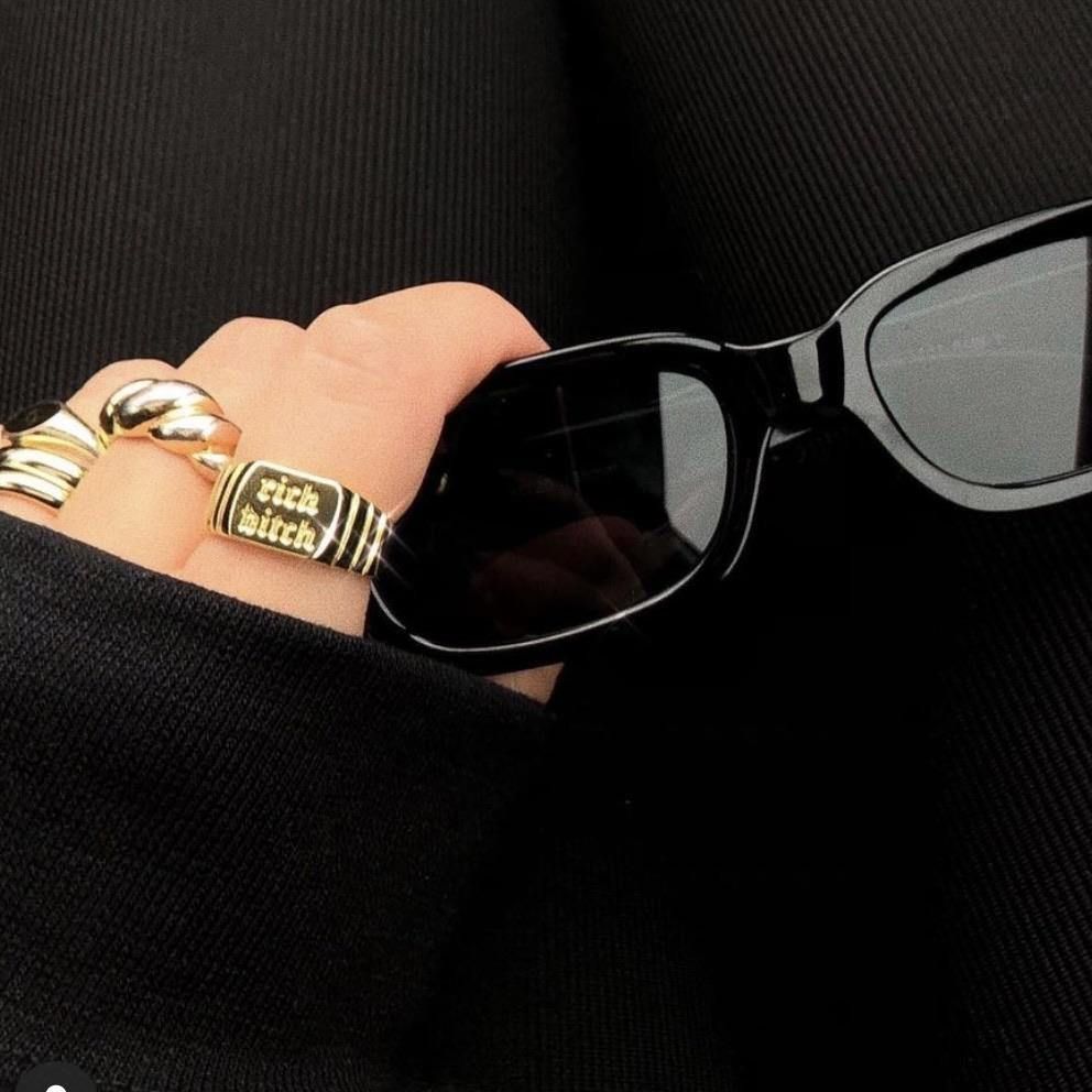 Rich B Ring sold by Evry Jewels product image thumbnail 4