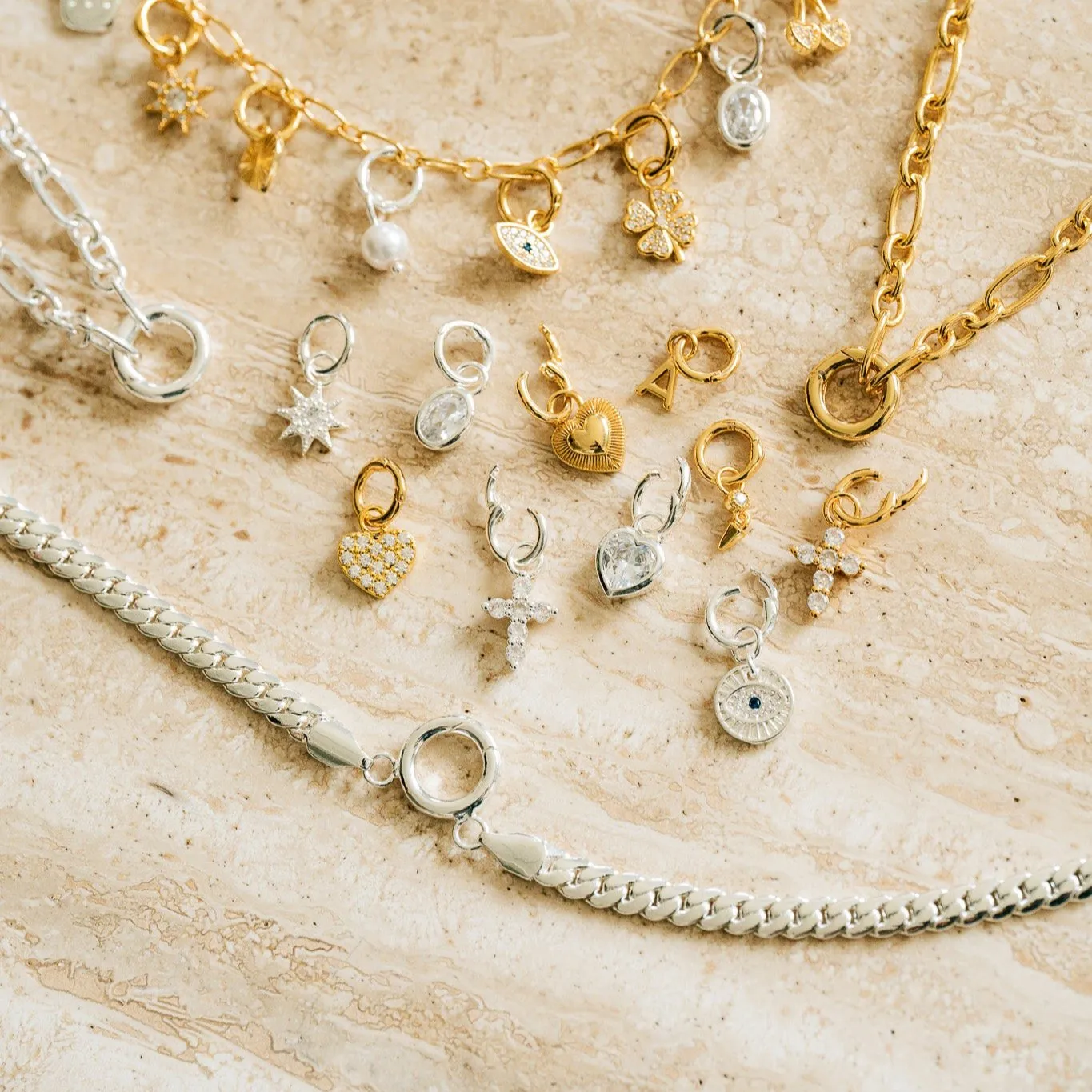 Sweet Thing Charm sold by Evry Jewels product image thumbnail 2