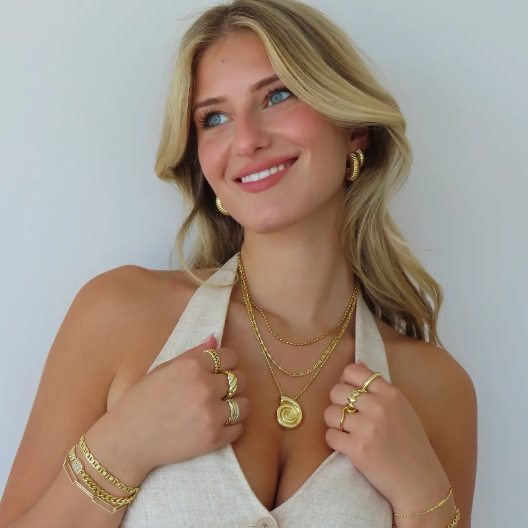 Allure Necklace sold by Evry Jewels product image thumbnail 3