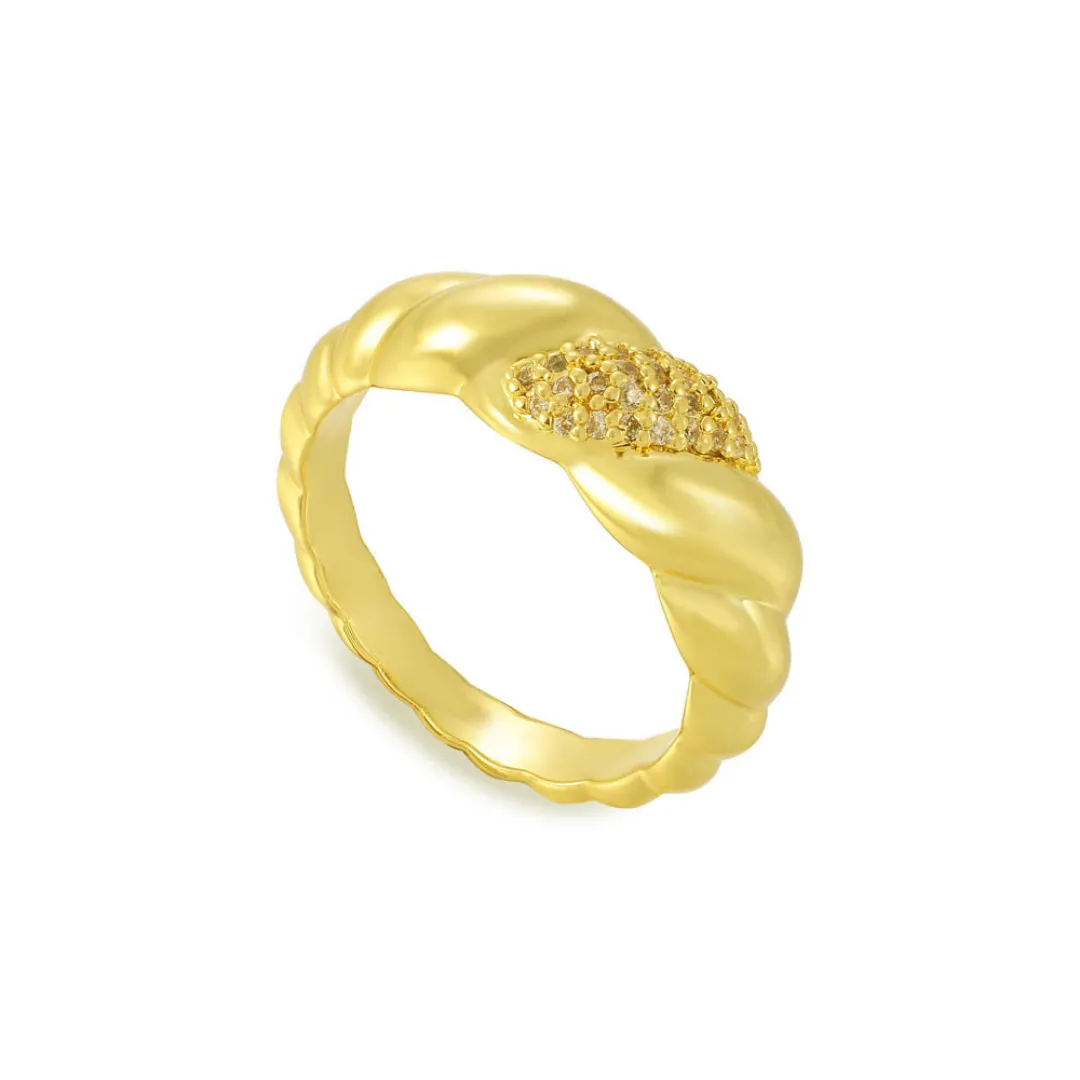 Lavish Ring sold by Evry Jewels