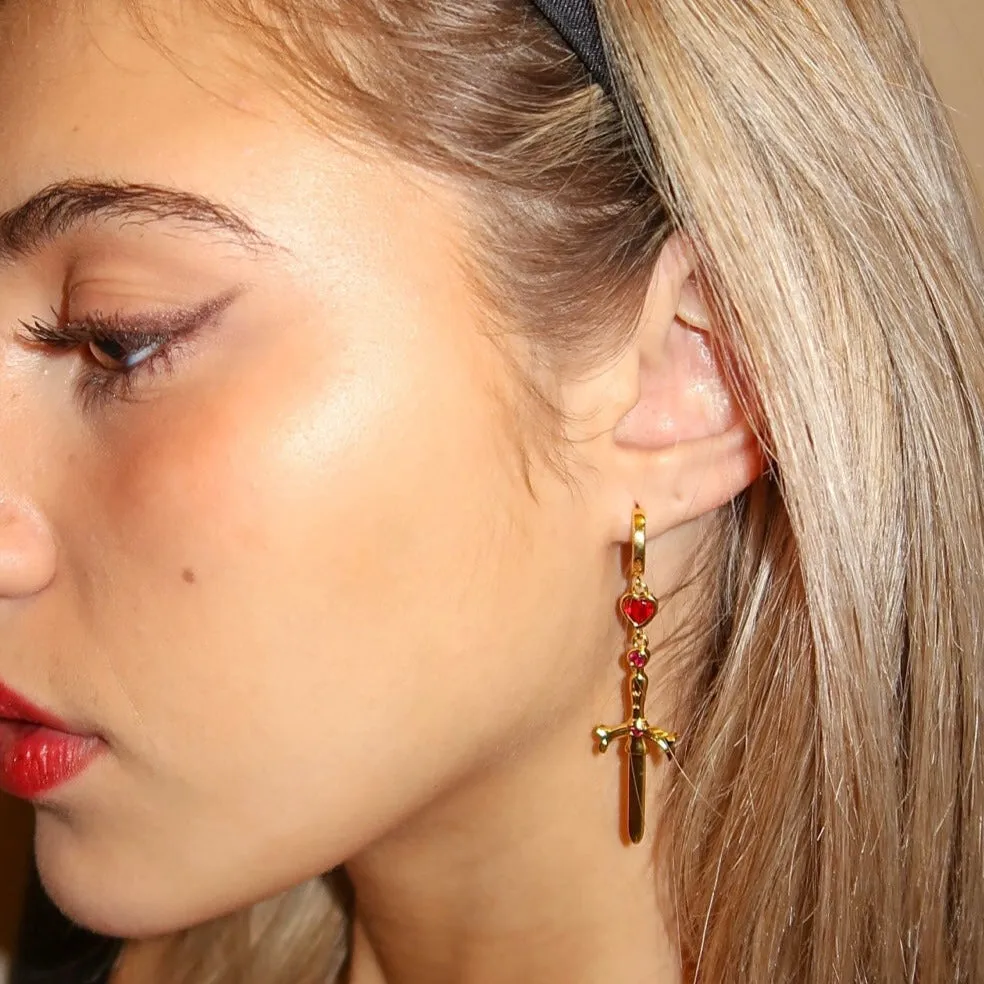 Queen of Hearts Earrings sold by Evry Jewels product image thumbnail 4