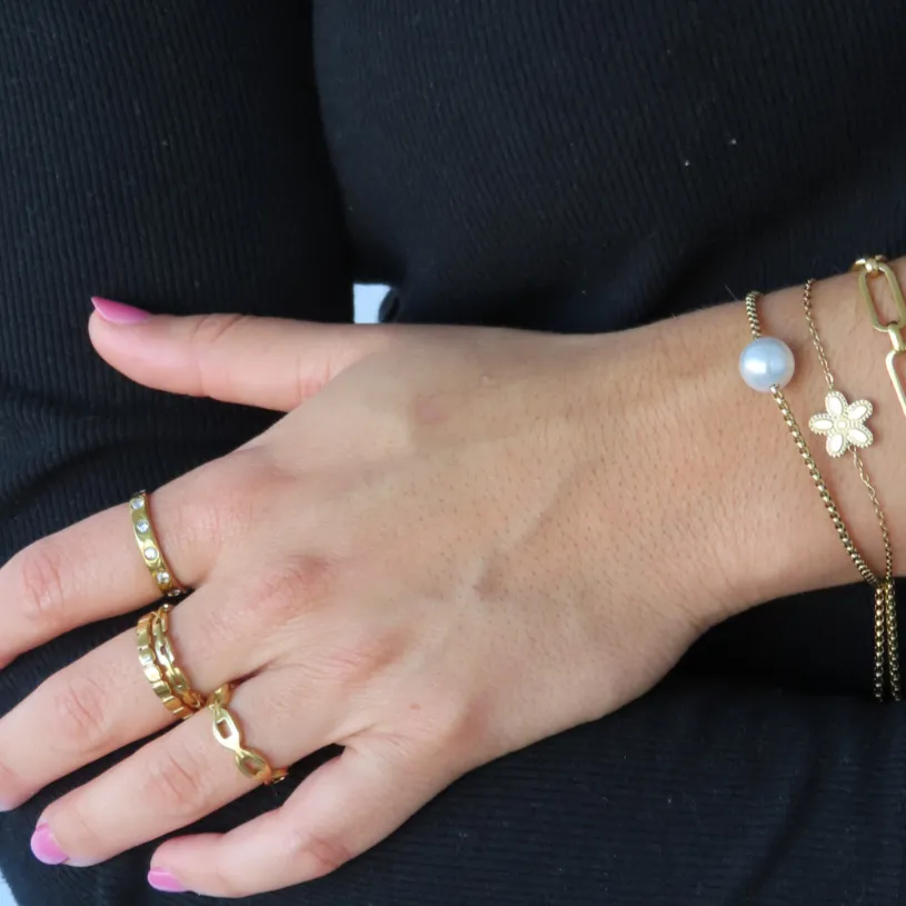 Parker Ring sold by Evry Jewels product image thumbnail 4