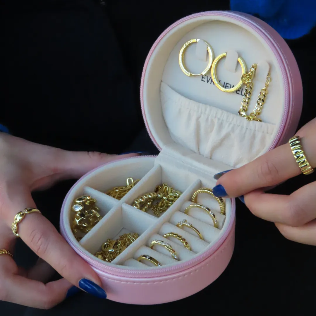 Mini Round Jewelry Box sold by Evry Jewels product image thumbnail 3