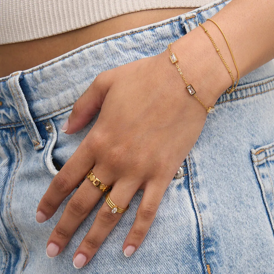 Zena Ring sold by Evry Jewels product image thumbnail 2