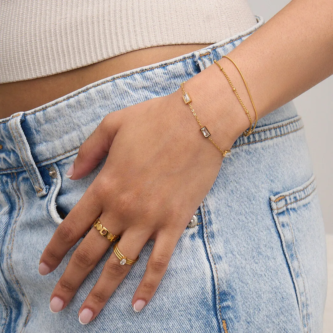 Serena Ring sold by Evry Jewels product image thumbnail 3