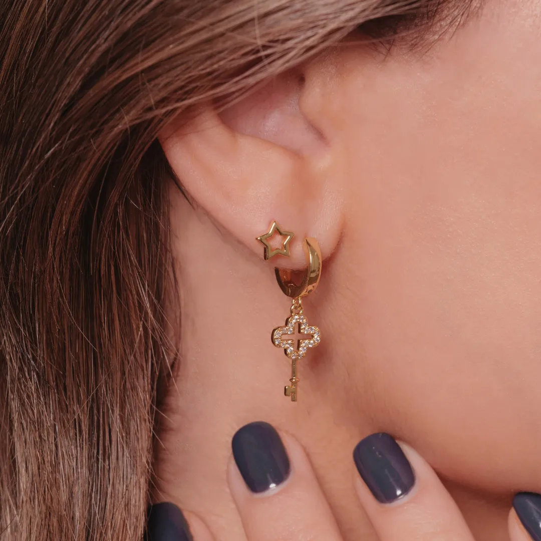 Starlit Dream Earrings sold by Evry Jewels product image thumbnail 5