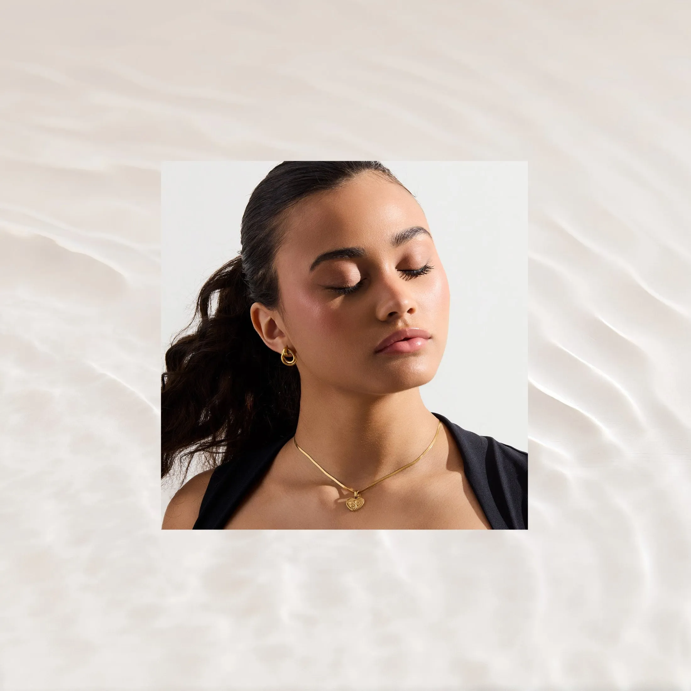 Touched by Angels Necklace sold by Evry Jewels product image thumbnail 3