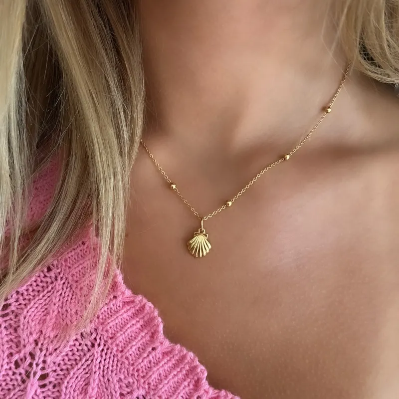 Shell Glow Necklace sold by Evry Jewels
