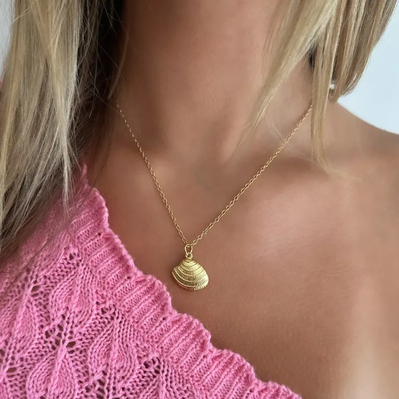 Dream Shell Necklace sold by Evry Jewels