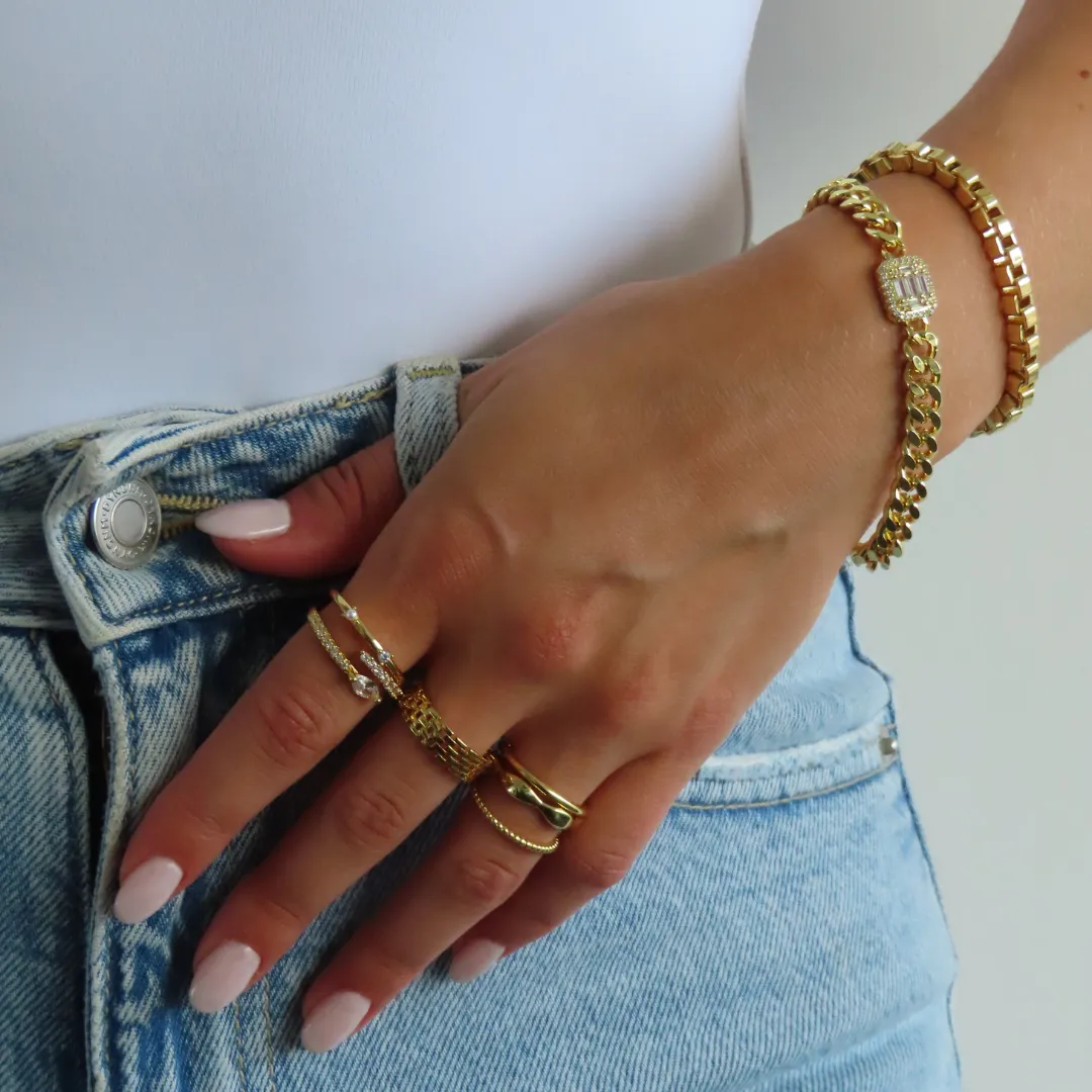 Bejeweled Bracelet (VIP) sold by Evry Jewels product image thumbnail 2