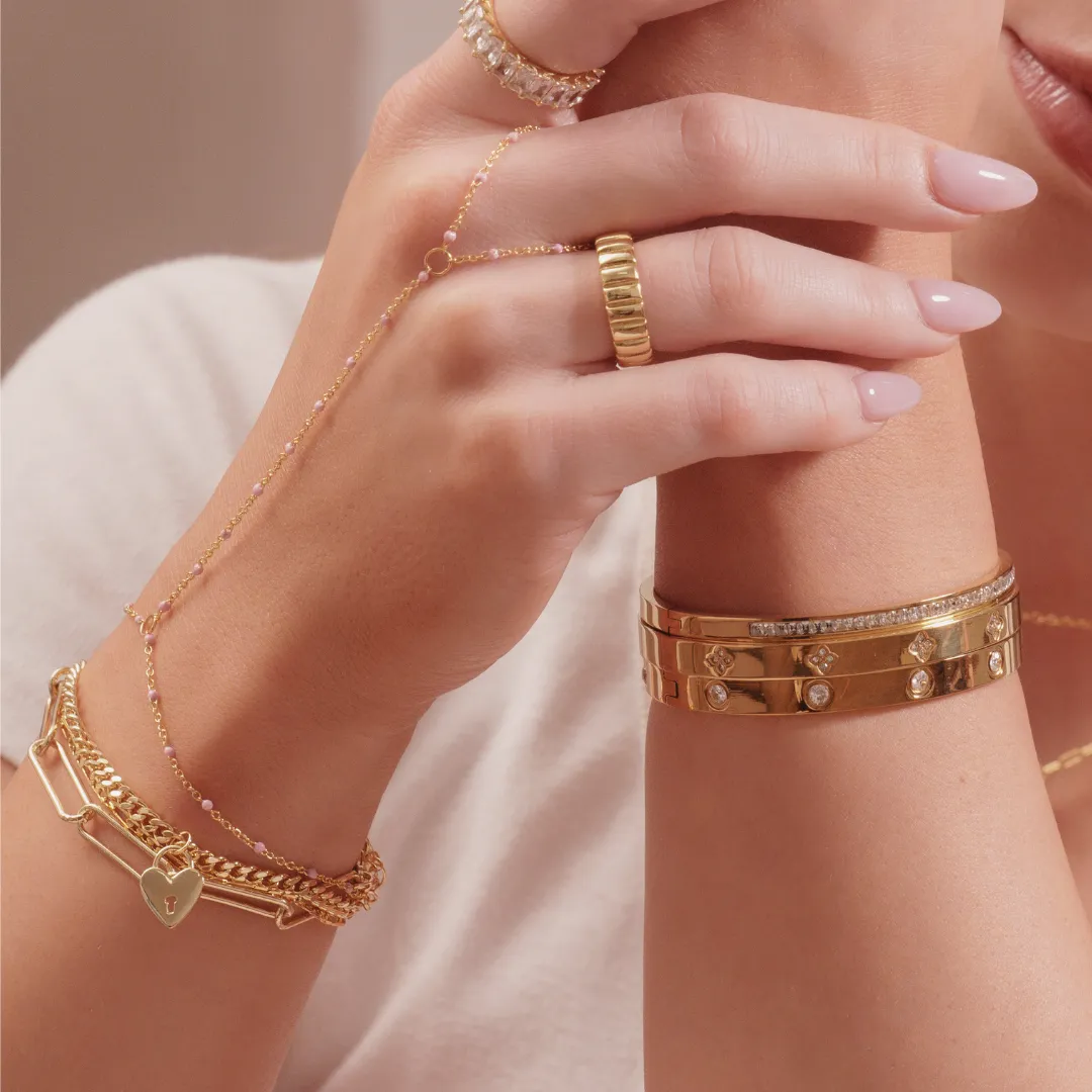 Classic Bangle (VIP) sold by Evry Jewels product image thumbnail 4