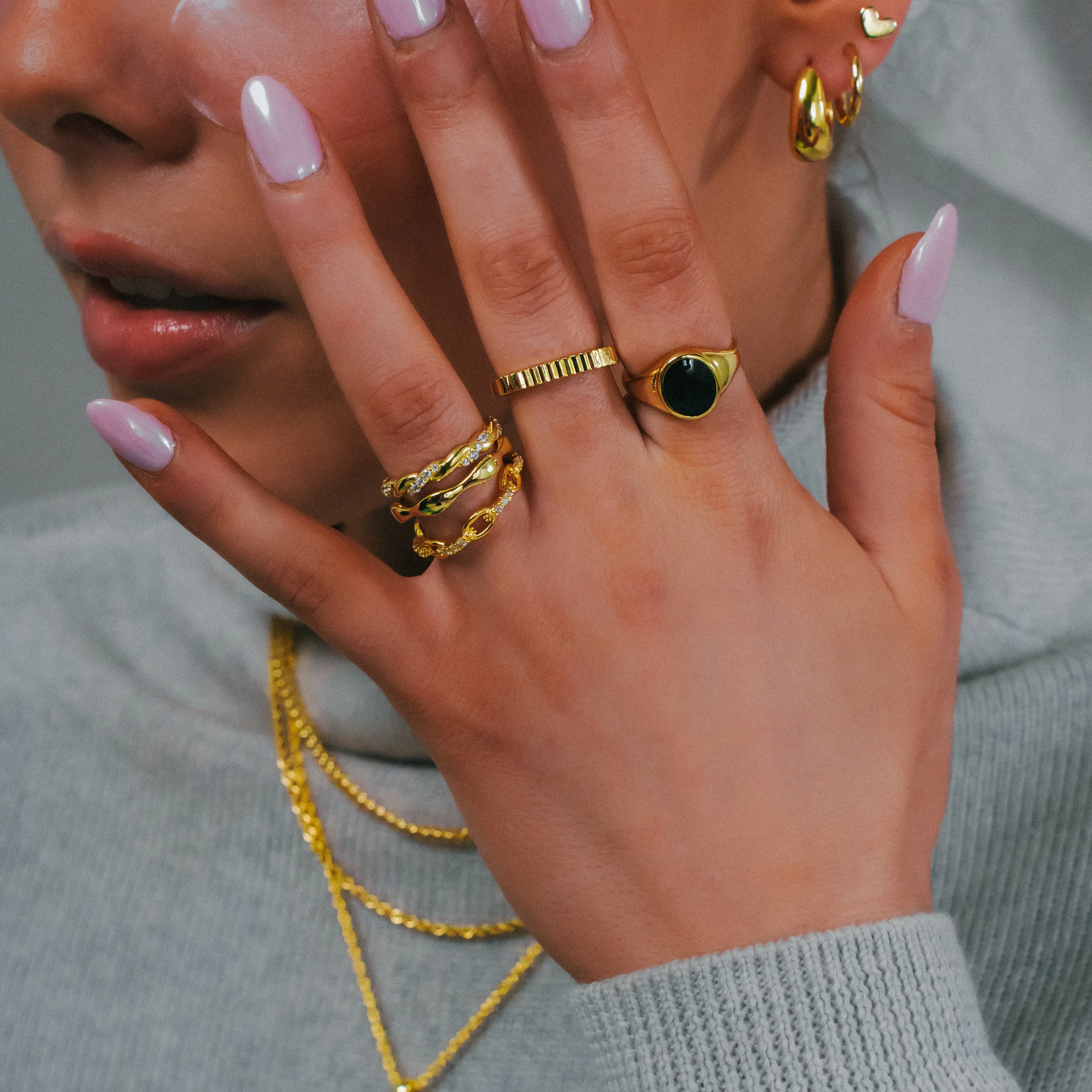 Twisted Love Ring (VIP) sold by Evry Jewels product image thumbnail 4