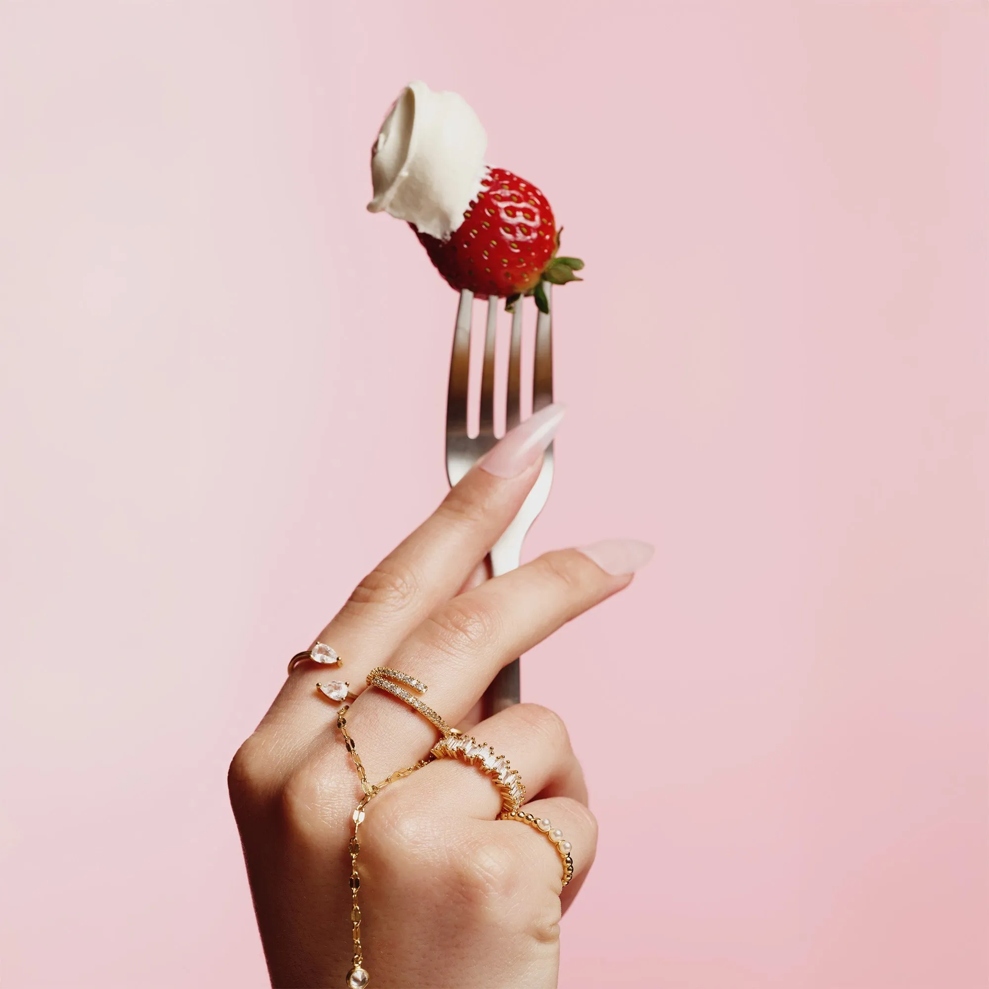 Martini Ring (VIP) sold by Evry Jewels product image thumbnail 2