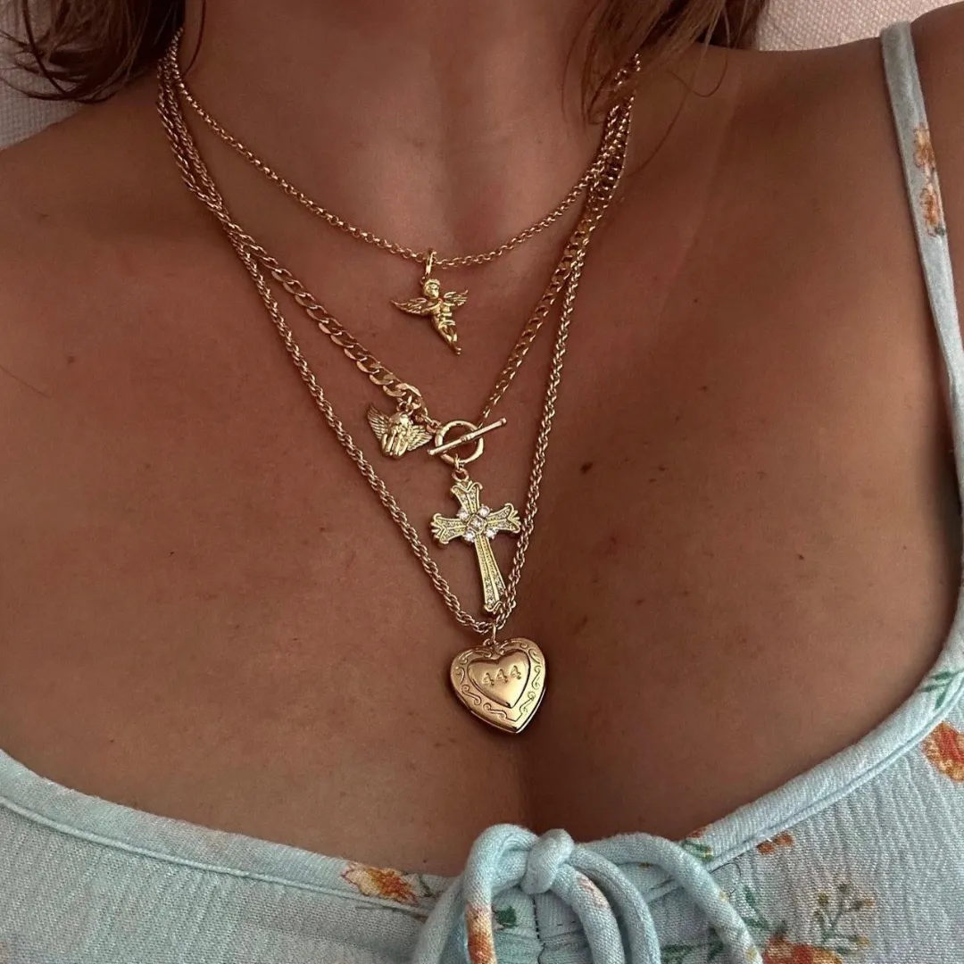 Divine Grace Necklace (VIP) sold by Evry Jewels product image thumbnail 4