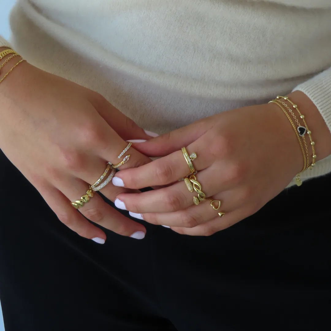 Gimme Love Bracelet (VIP) sold by Evry Jewels product image thumbnail 3