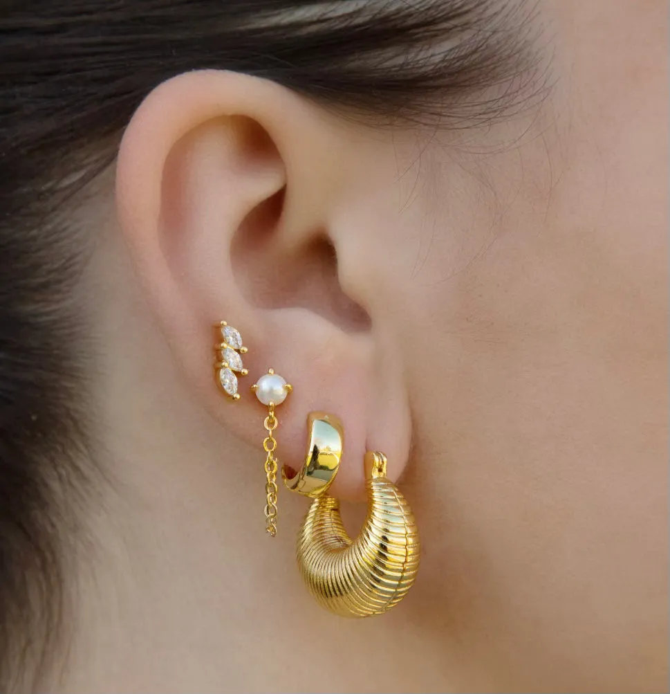 Girly Pearly Earrings (VIP) sold by Evry Jewels product image thumbnail 2