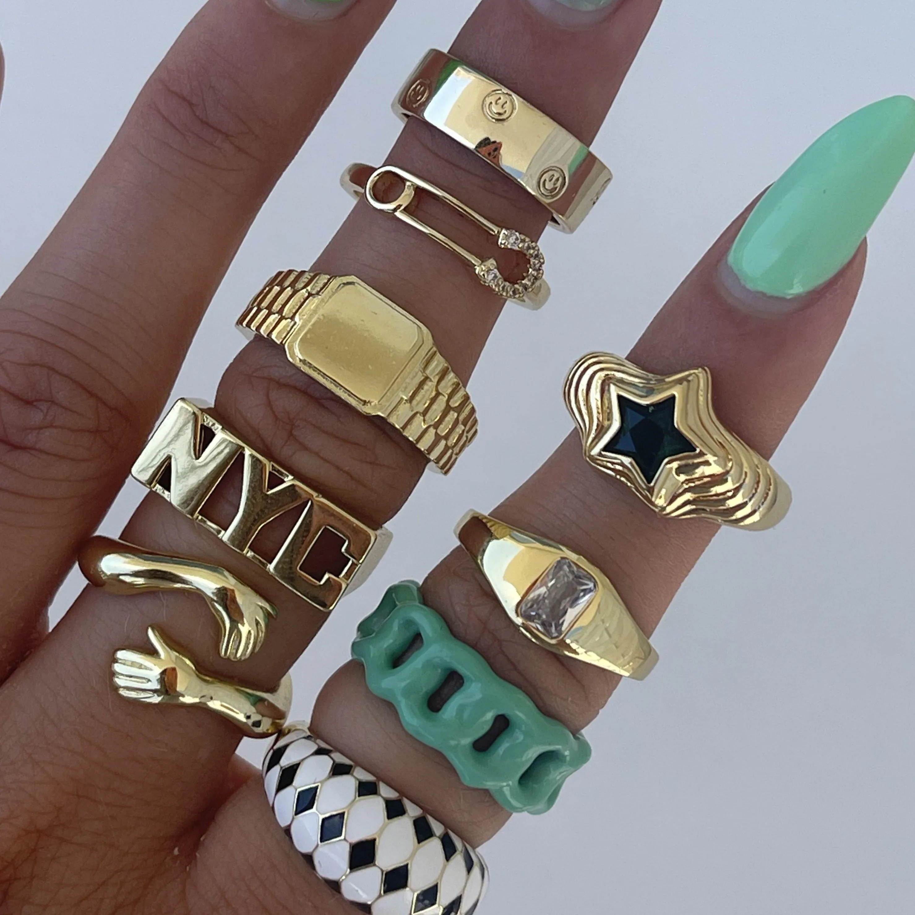 All Smiles Ring (VIP) sold by Evry Jewels product image thumbnail 5