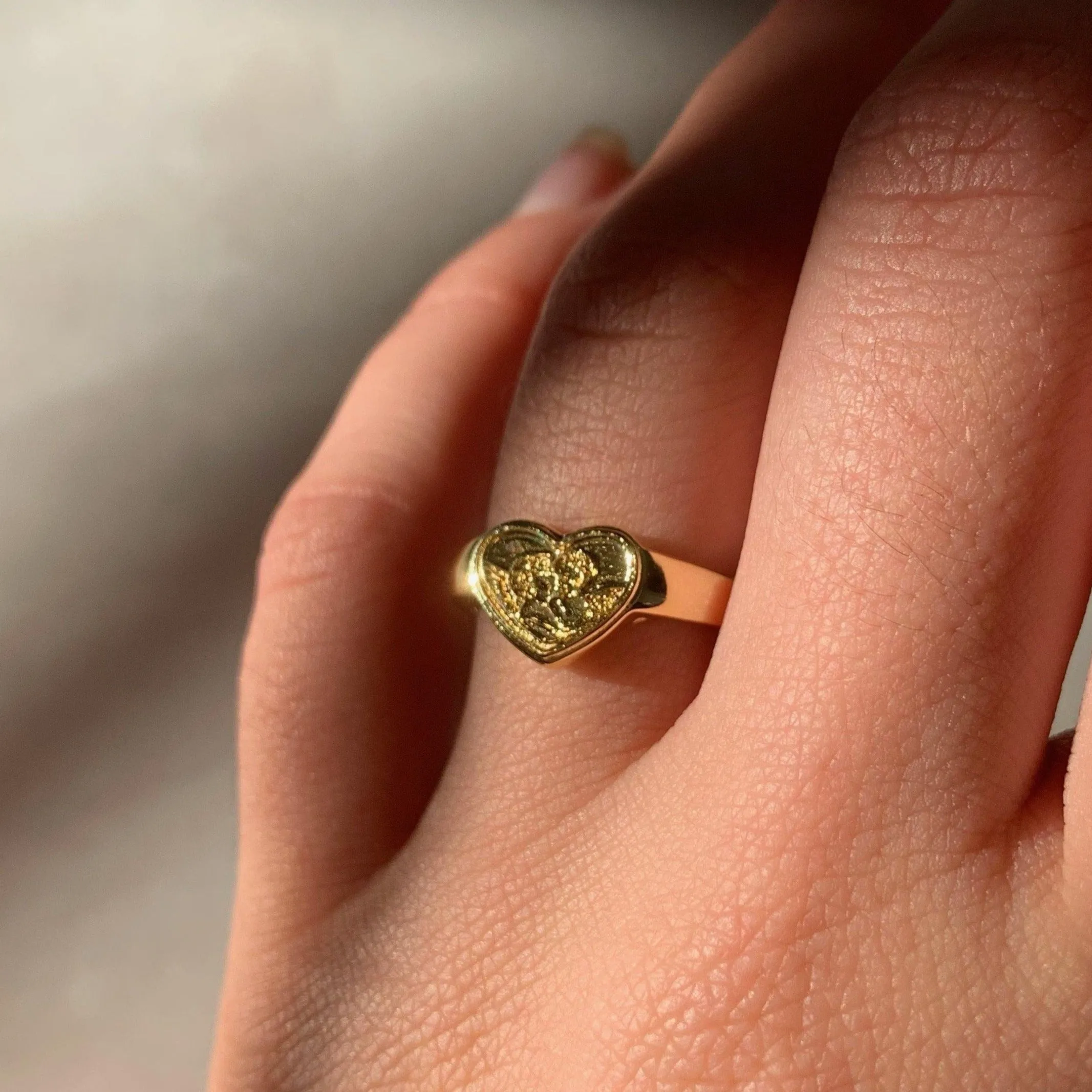 Heavenly Kiss Ring (VIP) sold by Evry Jewels product image thumbnail 3