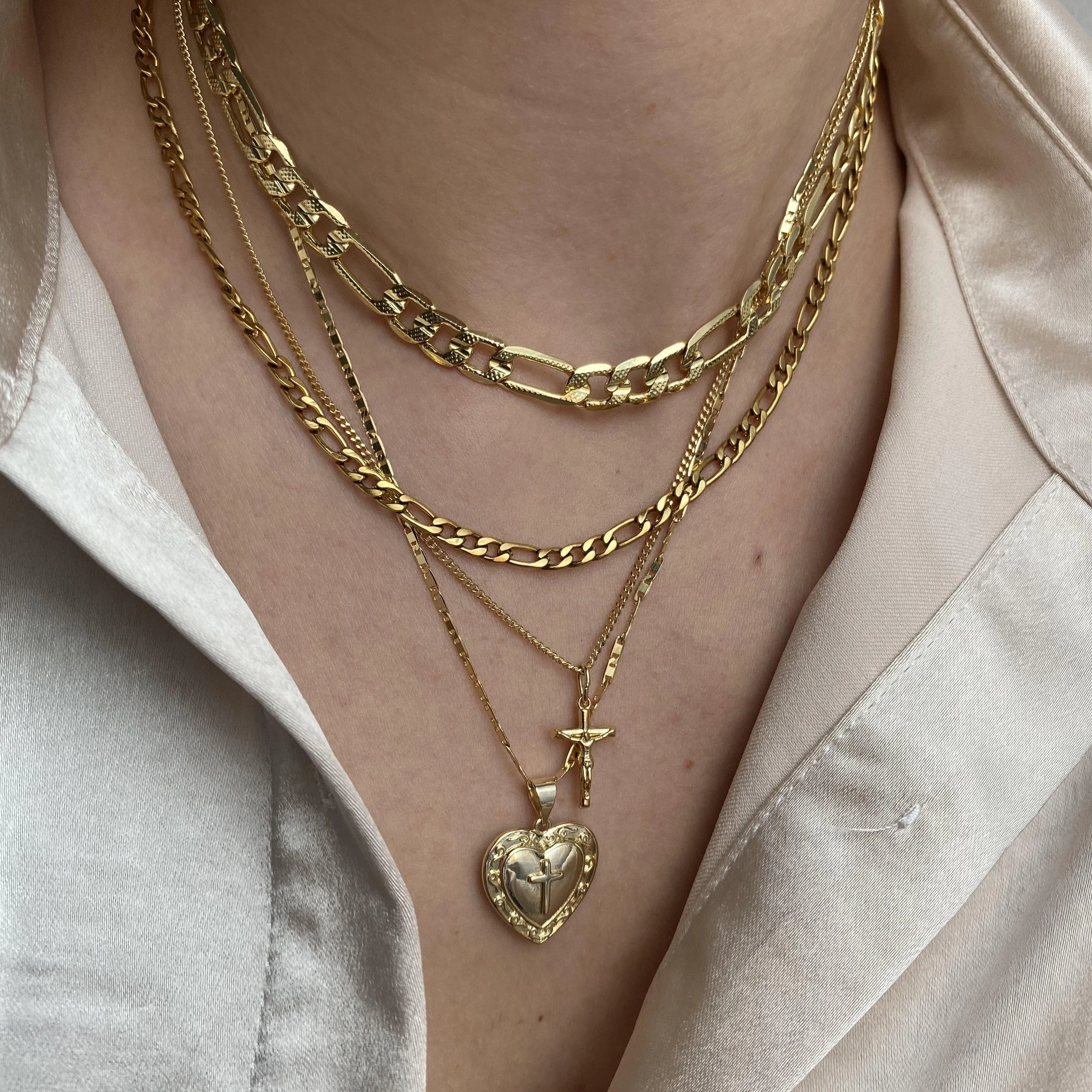 Holy Necklace (VIP) sold by Evry Jewels product image thumbnail 2