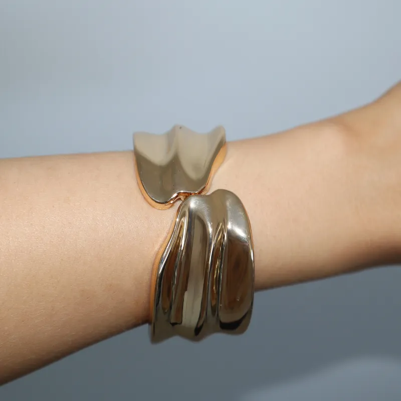 Sculpted Bangle sold by Evry Jewels