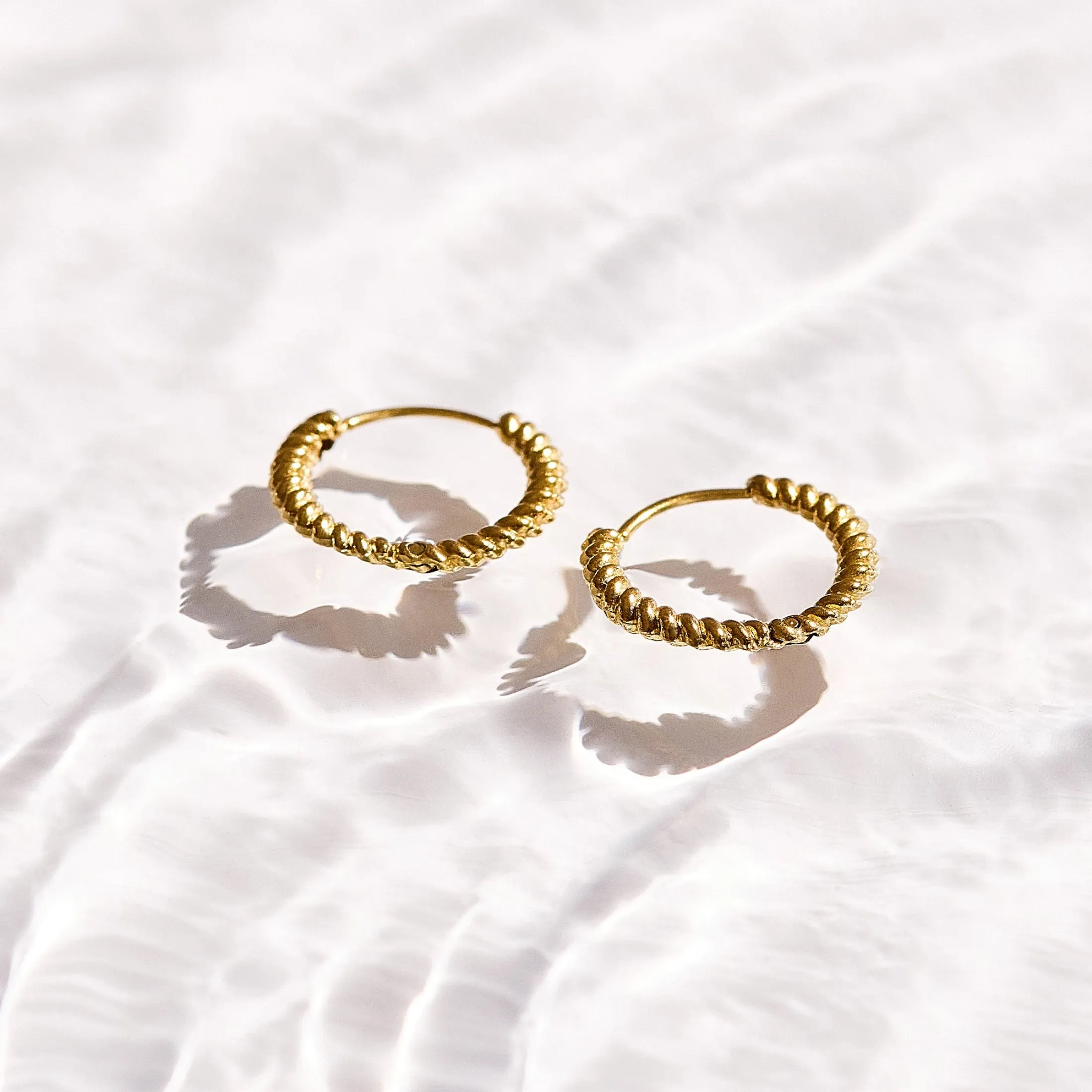 Chunky Twist Hoop Earrings sold by Evry Jewels product image thumbnail 2