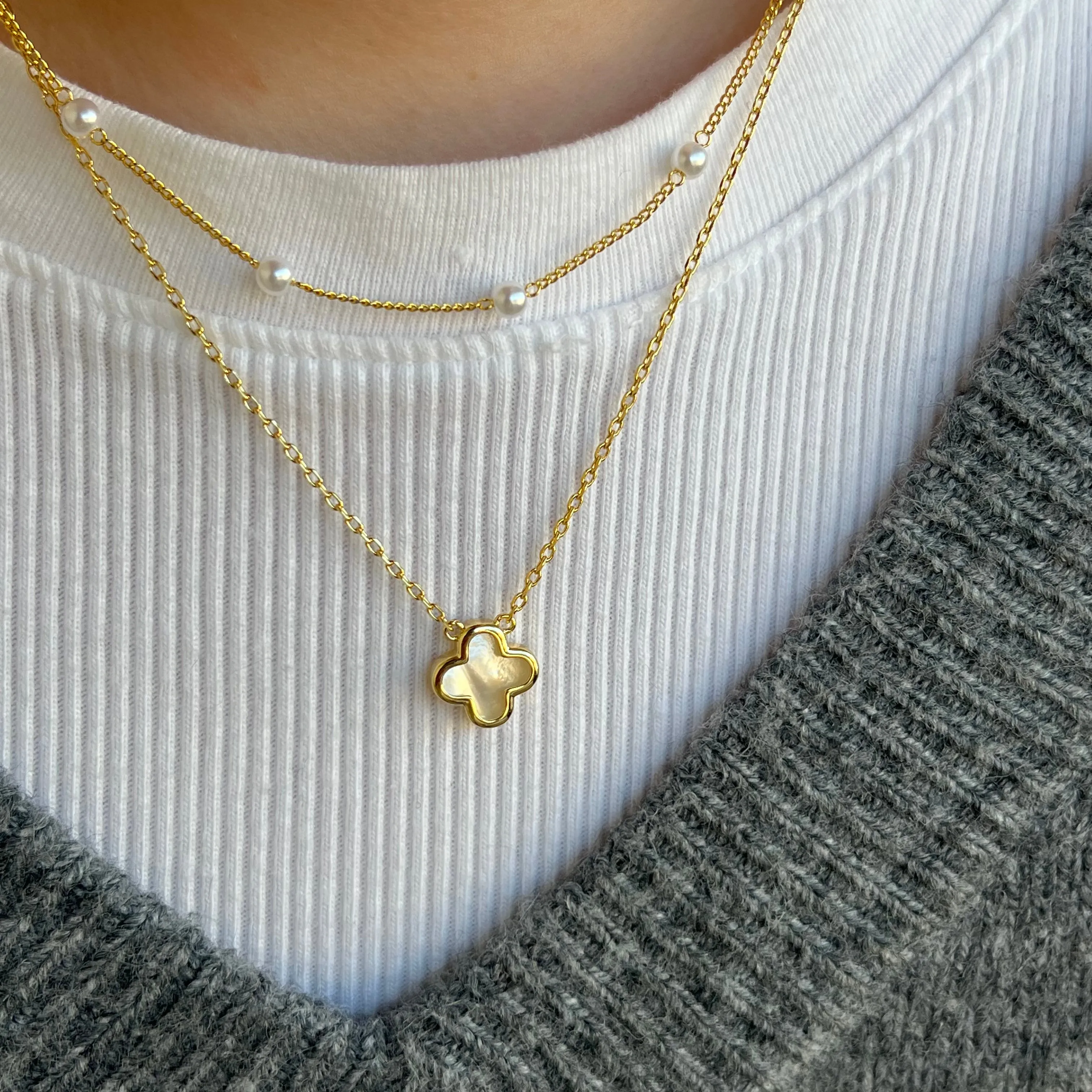 Lucky Necklace sold by Evry Jewels product image thumbnail 3