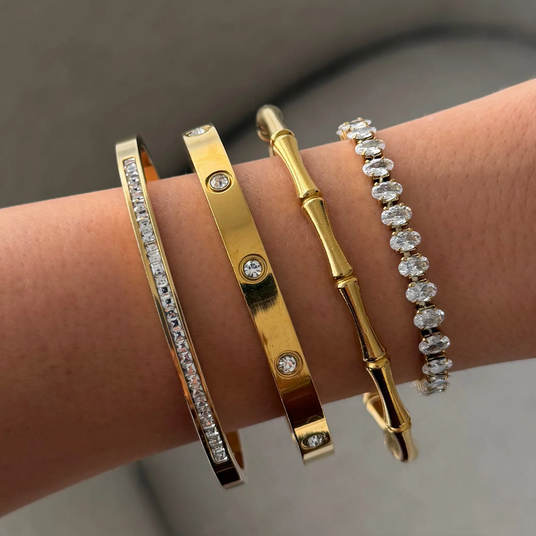 Three Wishes Tennis Bracelet sold by Evry Jewels product image thumbnail 2