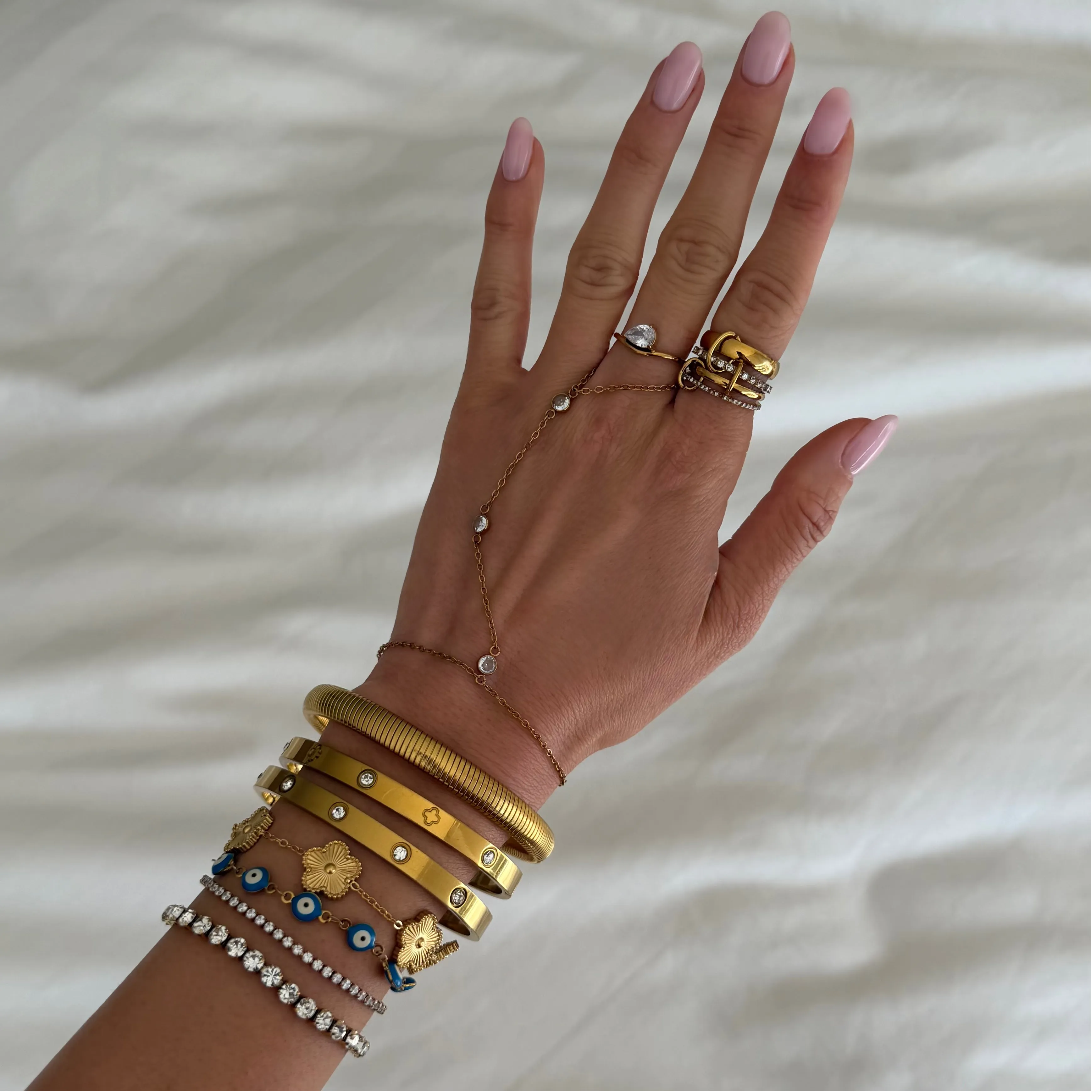 Avaline Ring sold by Evry Jewels product image thumbnail 3