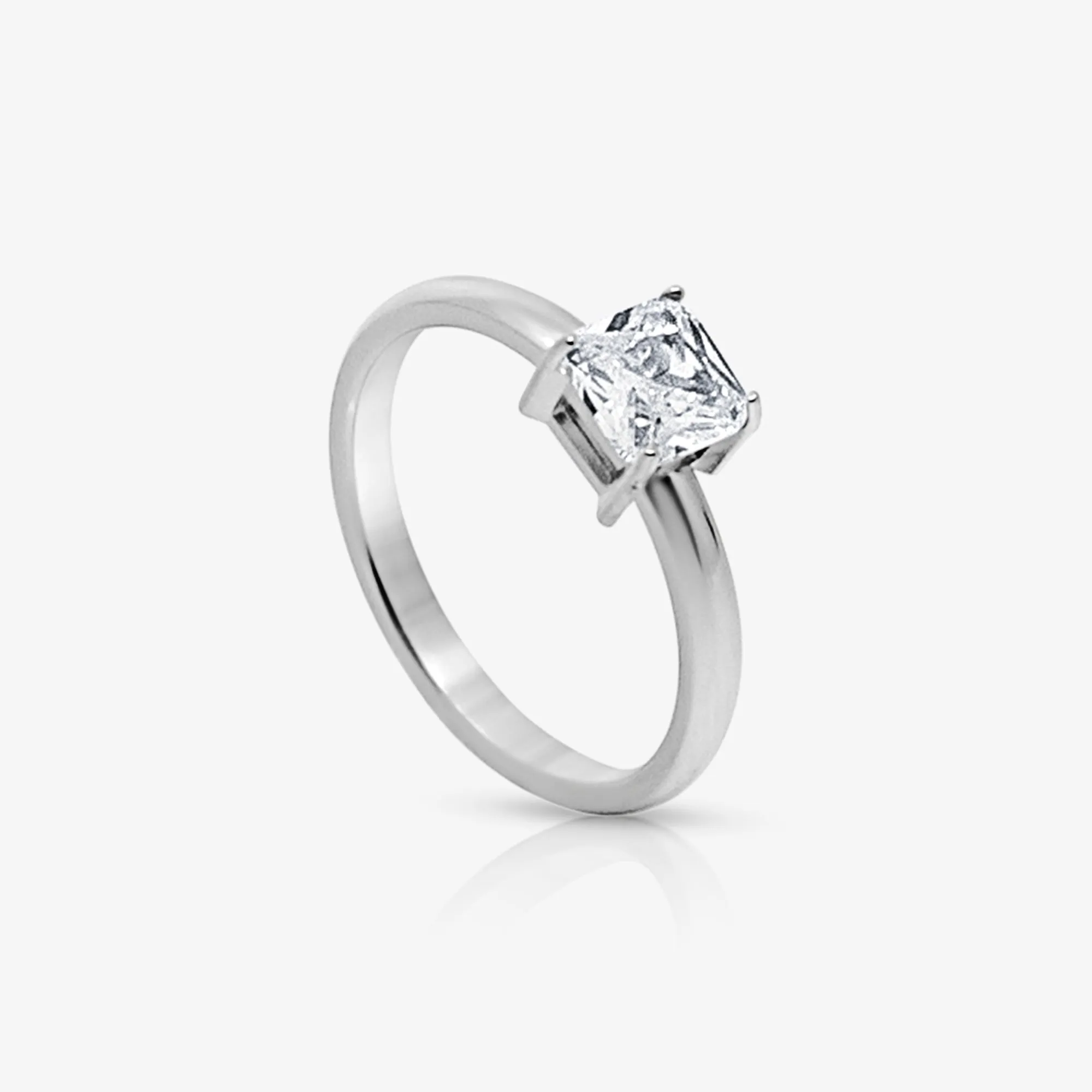 Red Carpet Ring sold by Evry Jewels product image thumbnail 2