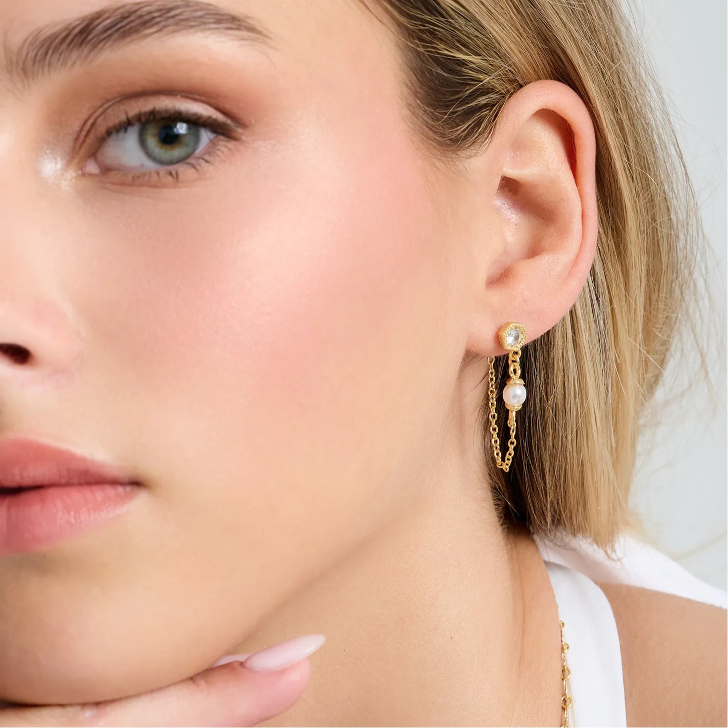 Zoe Earrings sold by Evry Jewels product image thumbnail 3