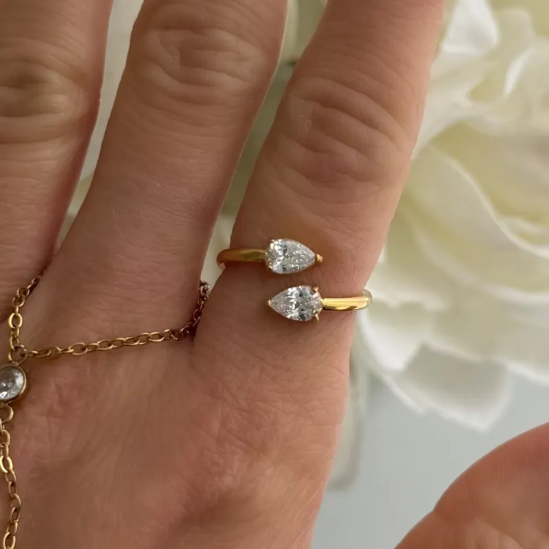 Martini Pinky Ring made by Evry Jewels