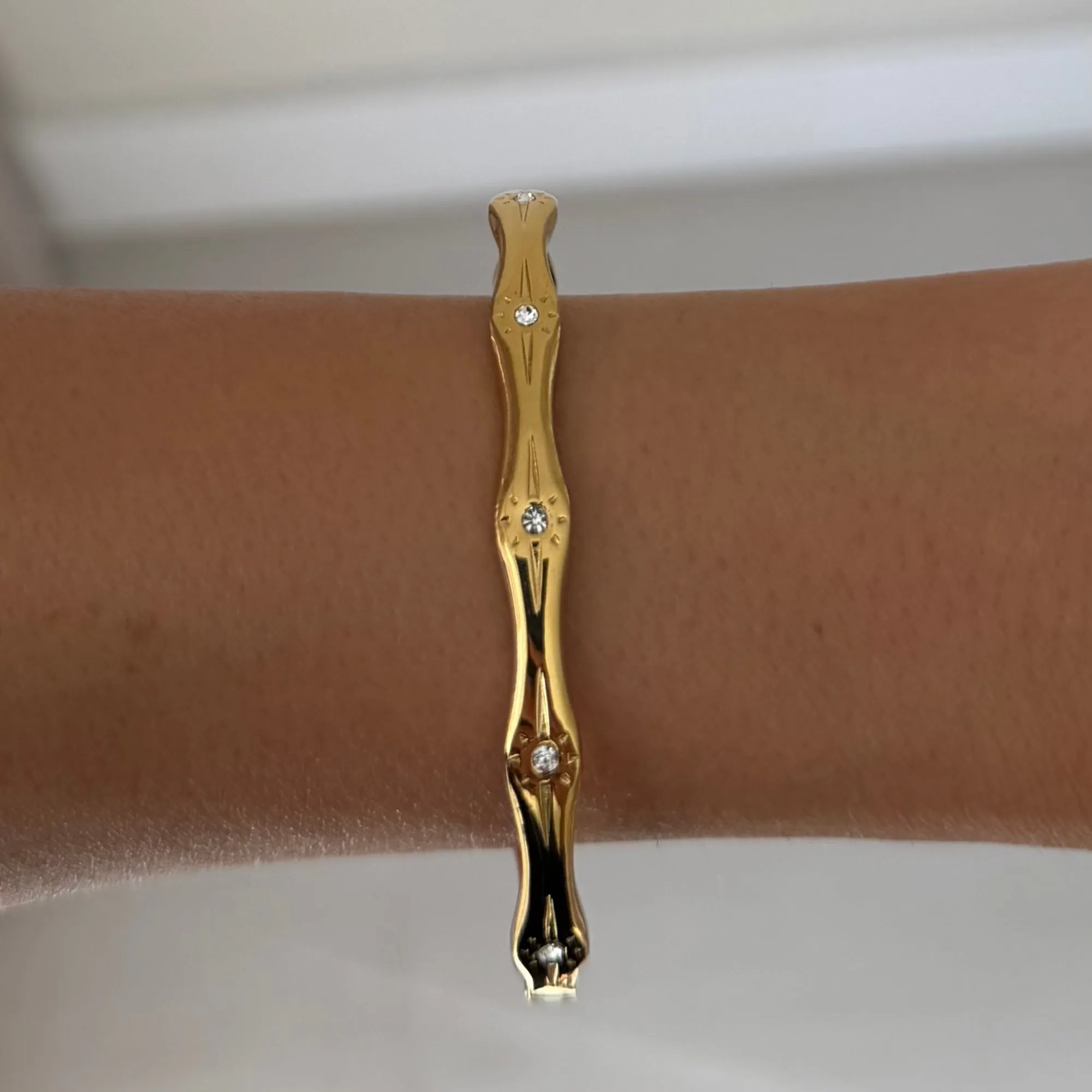 Coastal Crush Bracelet Collection sold by Evry Jewels product image thumbnail 5