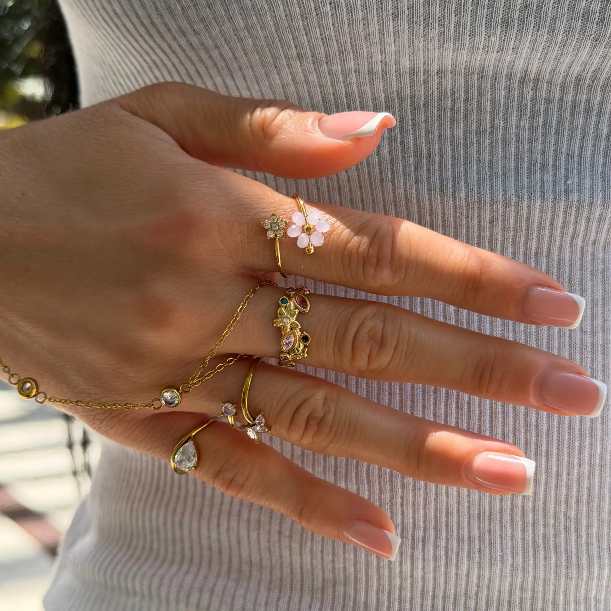 Sweet Bloom Ring sold by Evry Jewels product image thumbnail 2